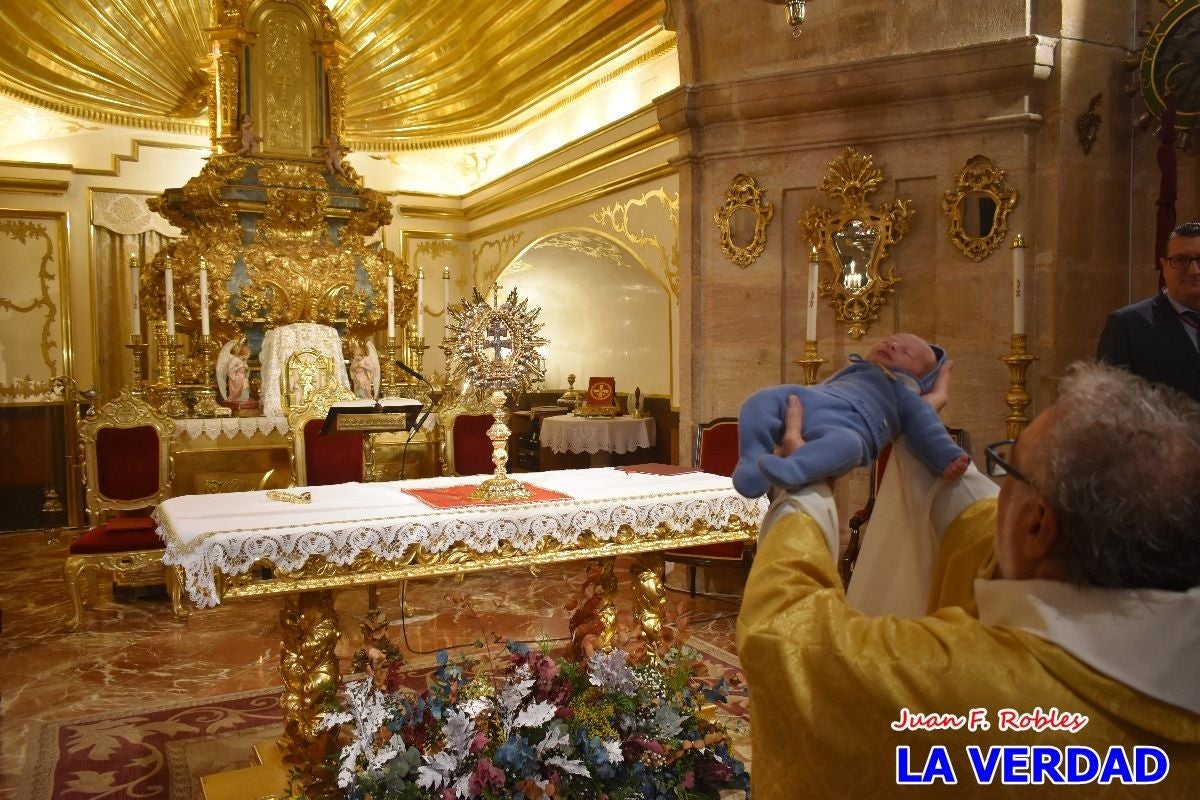 Presentación de los niños a la Vera Cruz de Caravaca - III