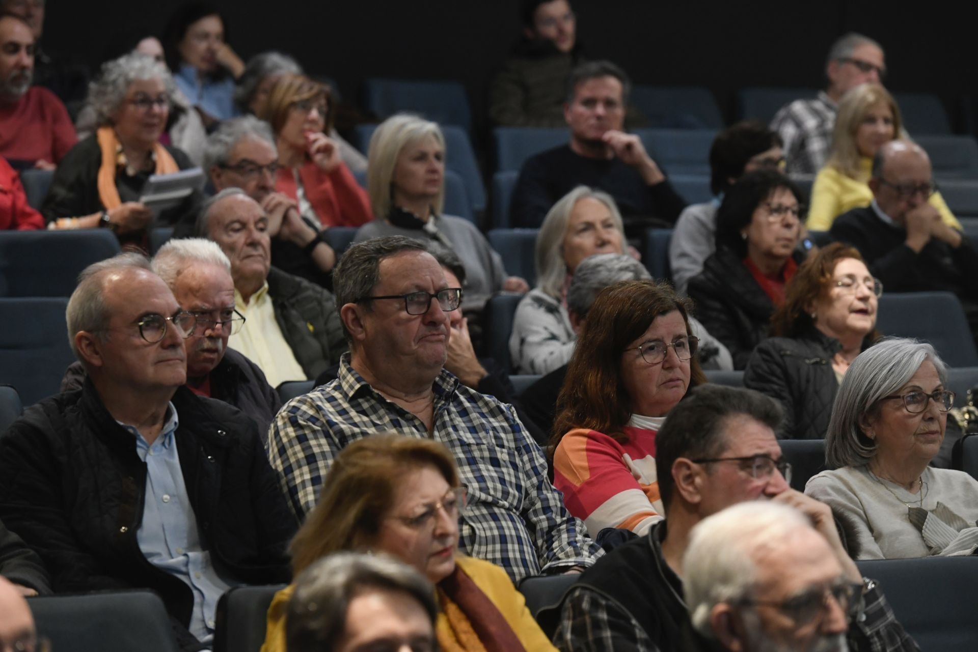 Aitor Larrabide en el Aula de Cultura de LA VERDAD, en imágenes