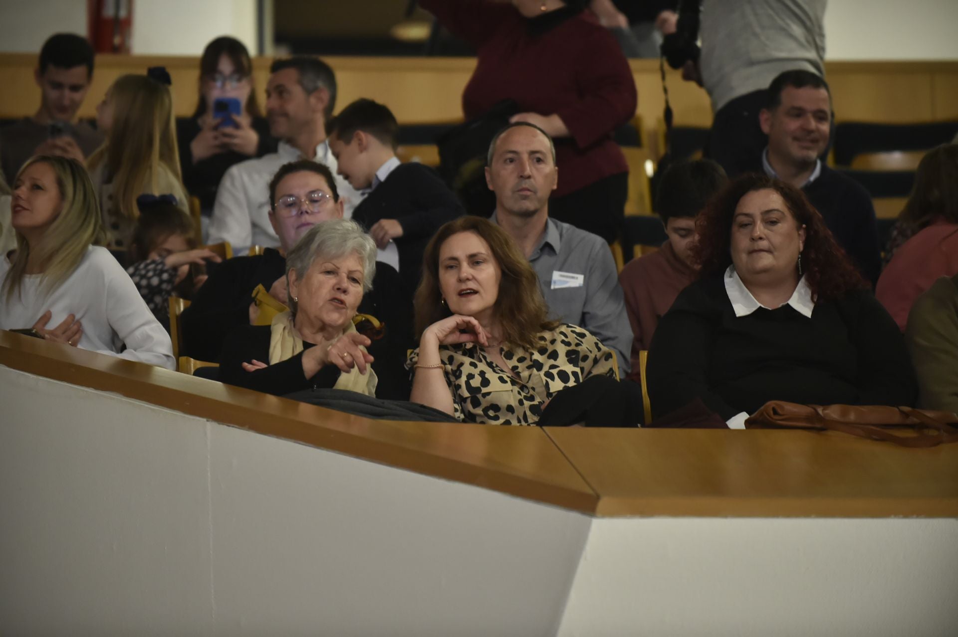 Presentación de las 62 candidatas a Reinas de la Huerta, en imágenes