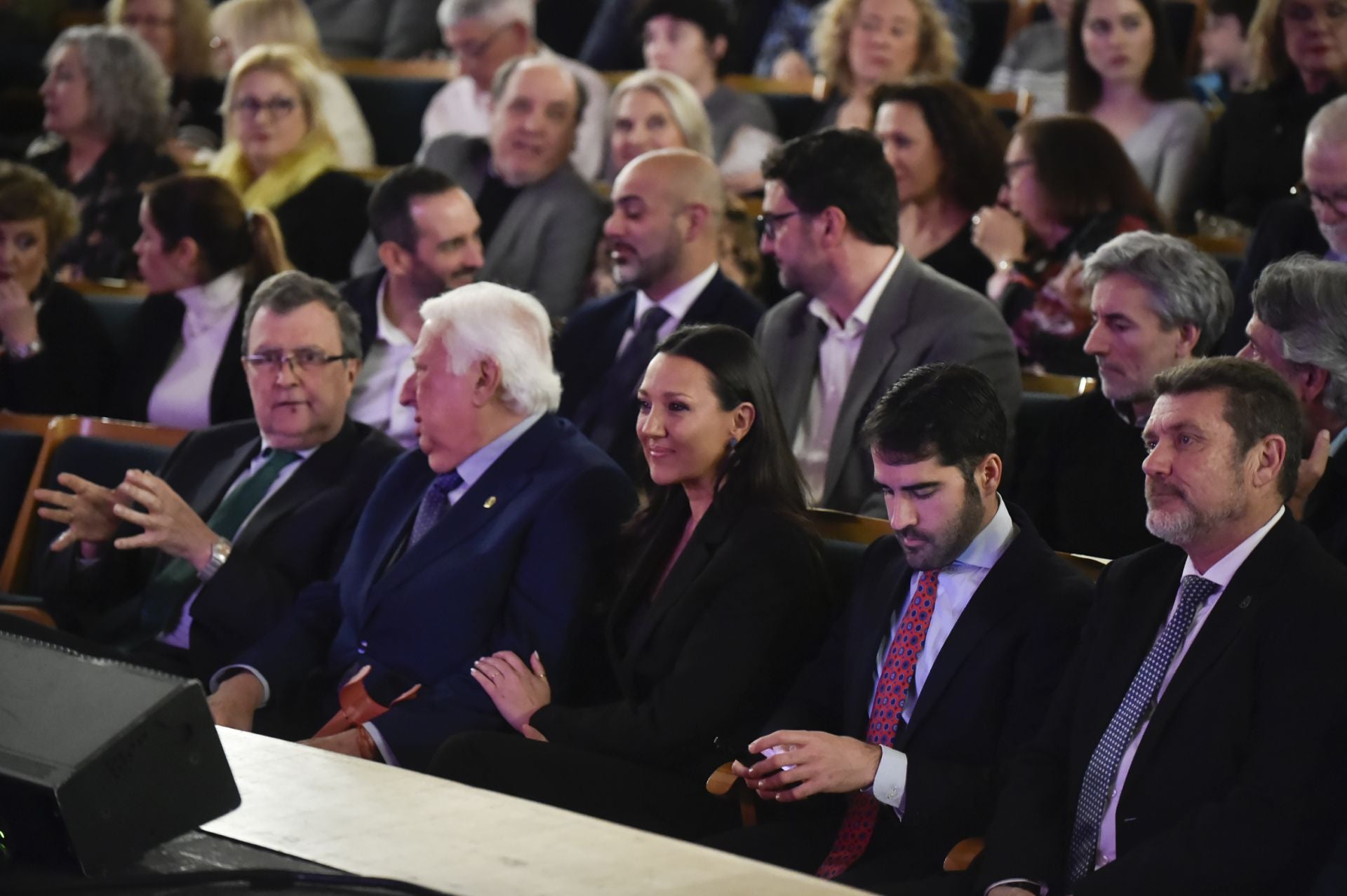 Presentación de las 62 candidatas a Reinas de la Huerta, en imágenes