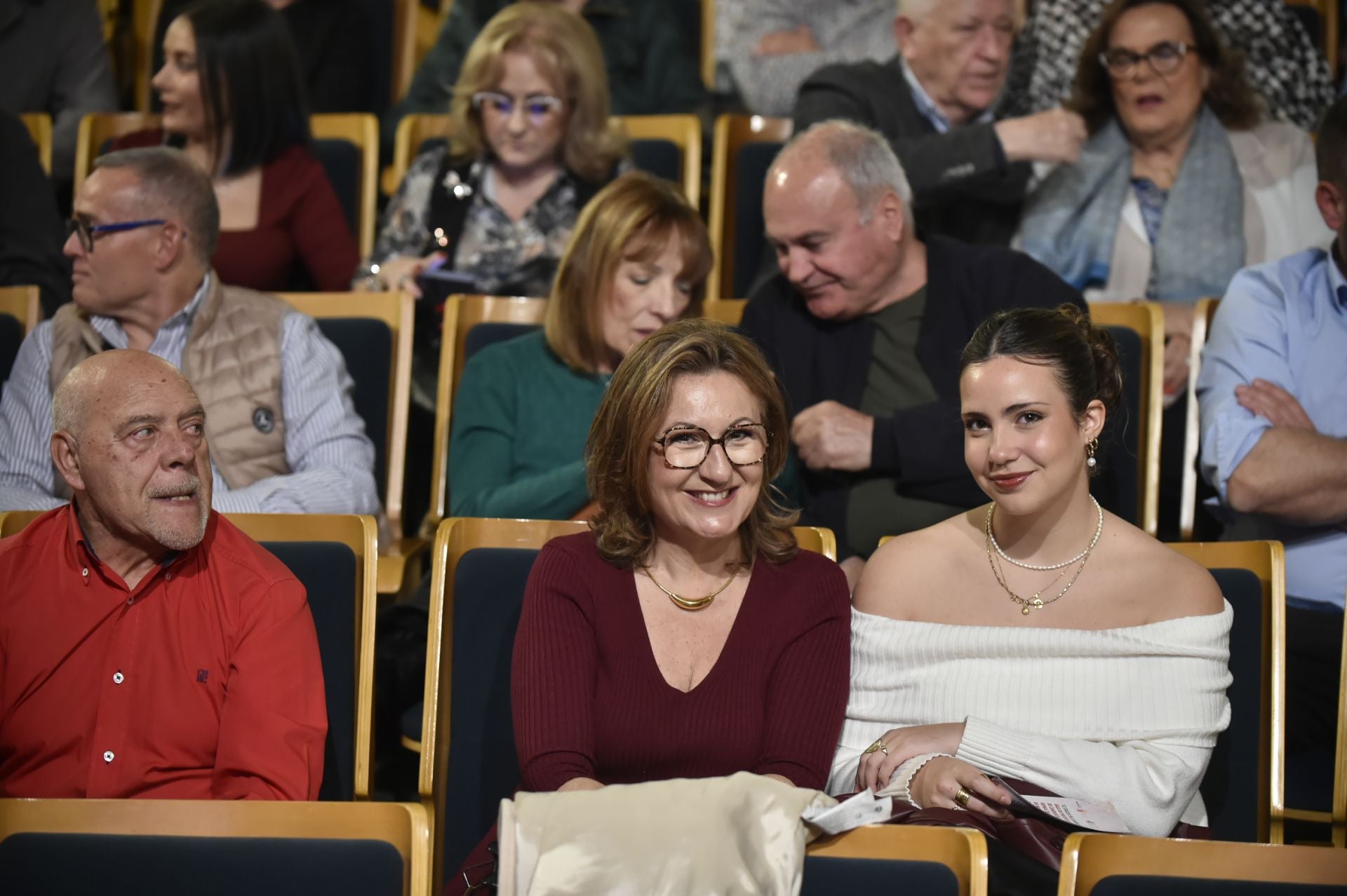 Presentación de las 62 candidatas a Reinas de la Huerta, en imágenes