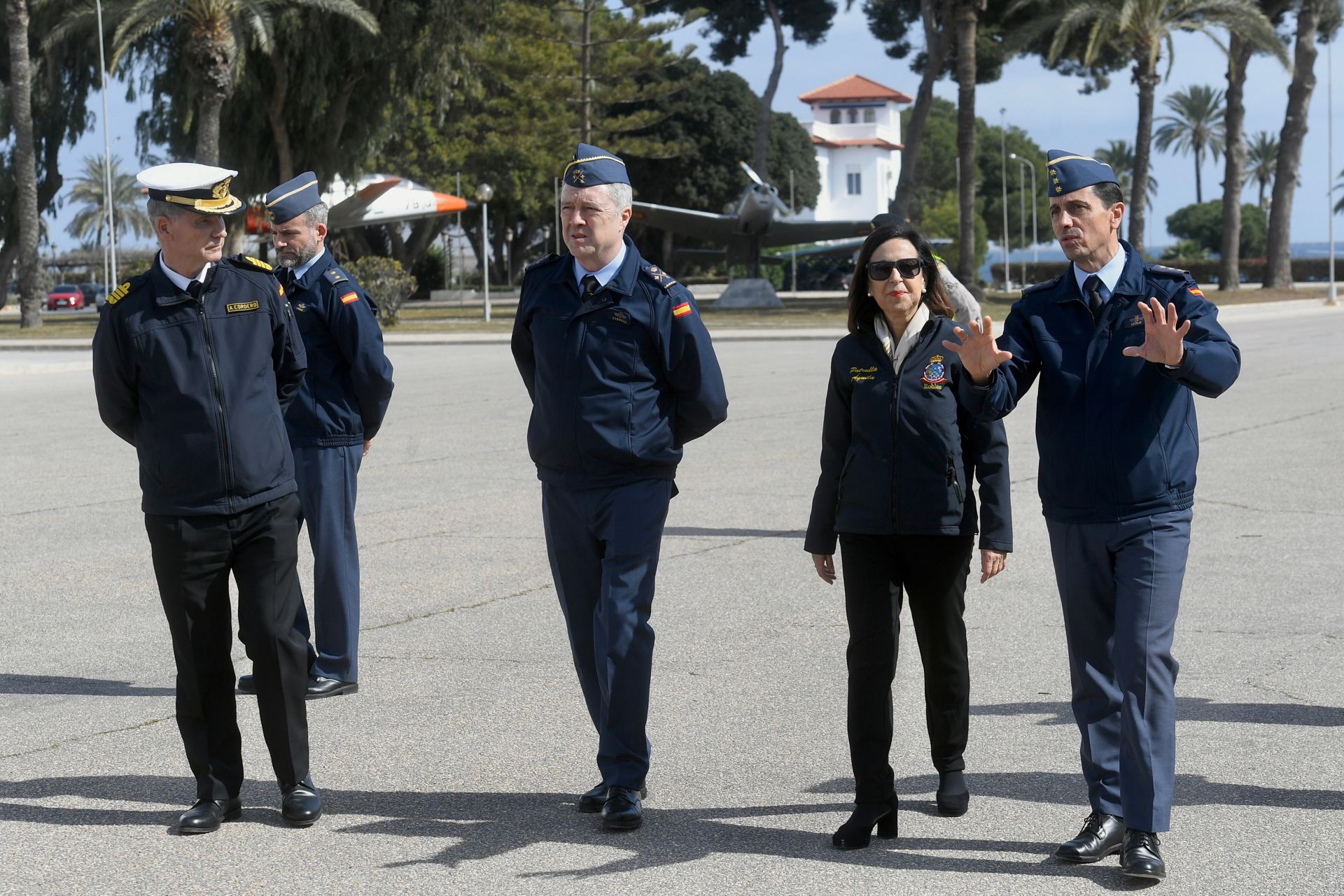 La visita de la ministra de Defensa a la Academia General del Aire de San Javier, en imágenes