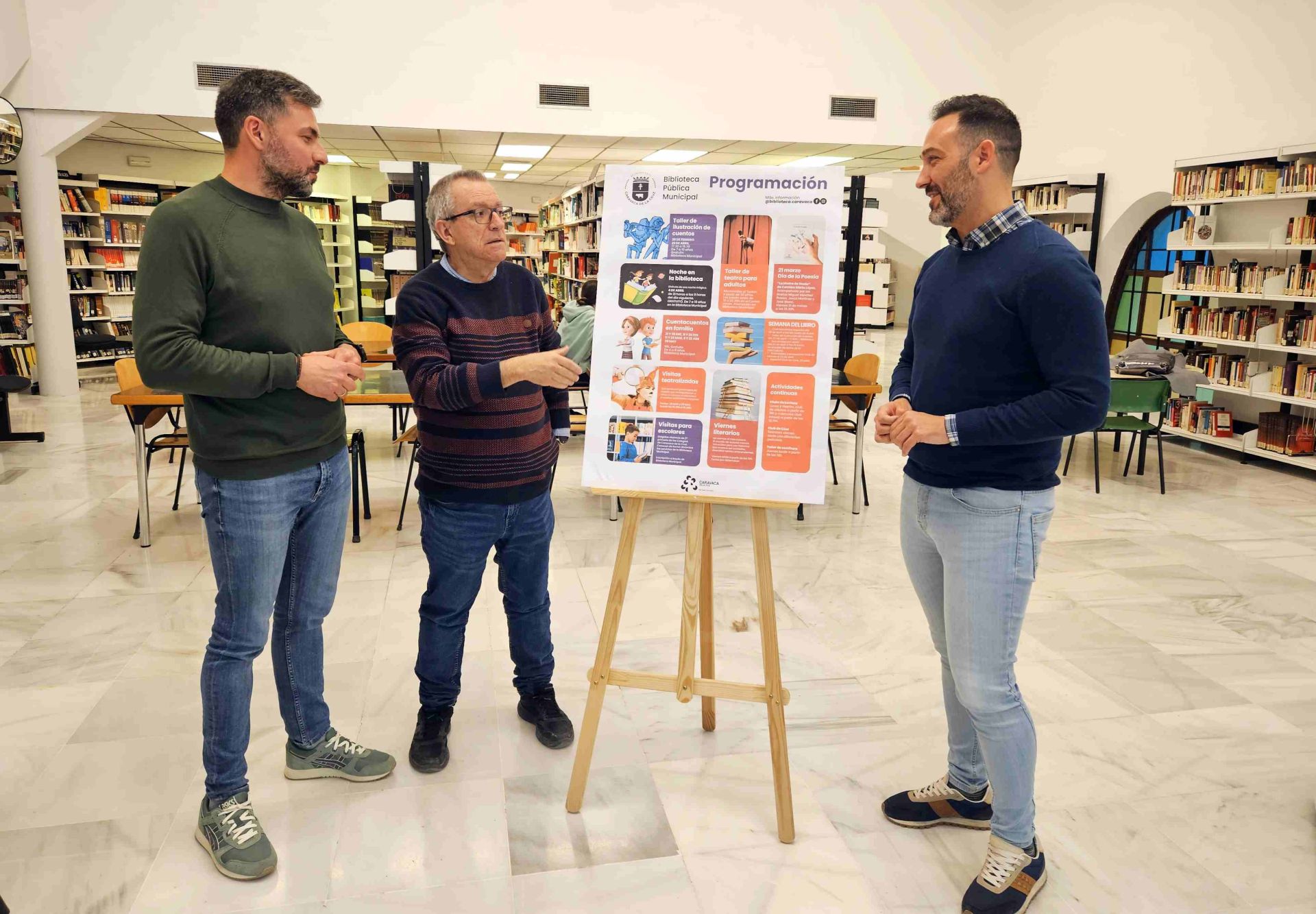 Juan Aznar, Juan A Mtez Piqueras y Joaquín Zaplana durante la presentación de las actividades.