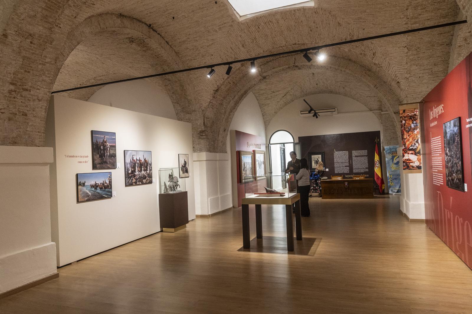 Las imágenes de la exposición de Augusto Ferrer-Dalmau en el Museo Militar de Cartagena