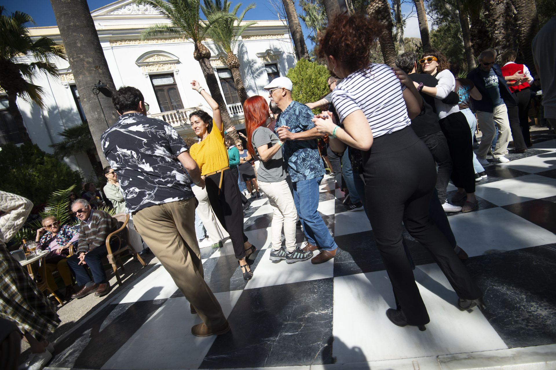 Fans del jazz se dan cita en Archena para bailar a ritmo de swing