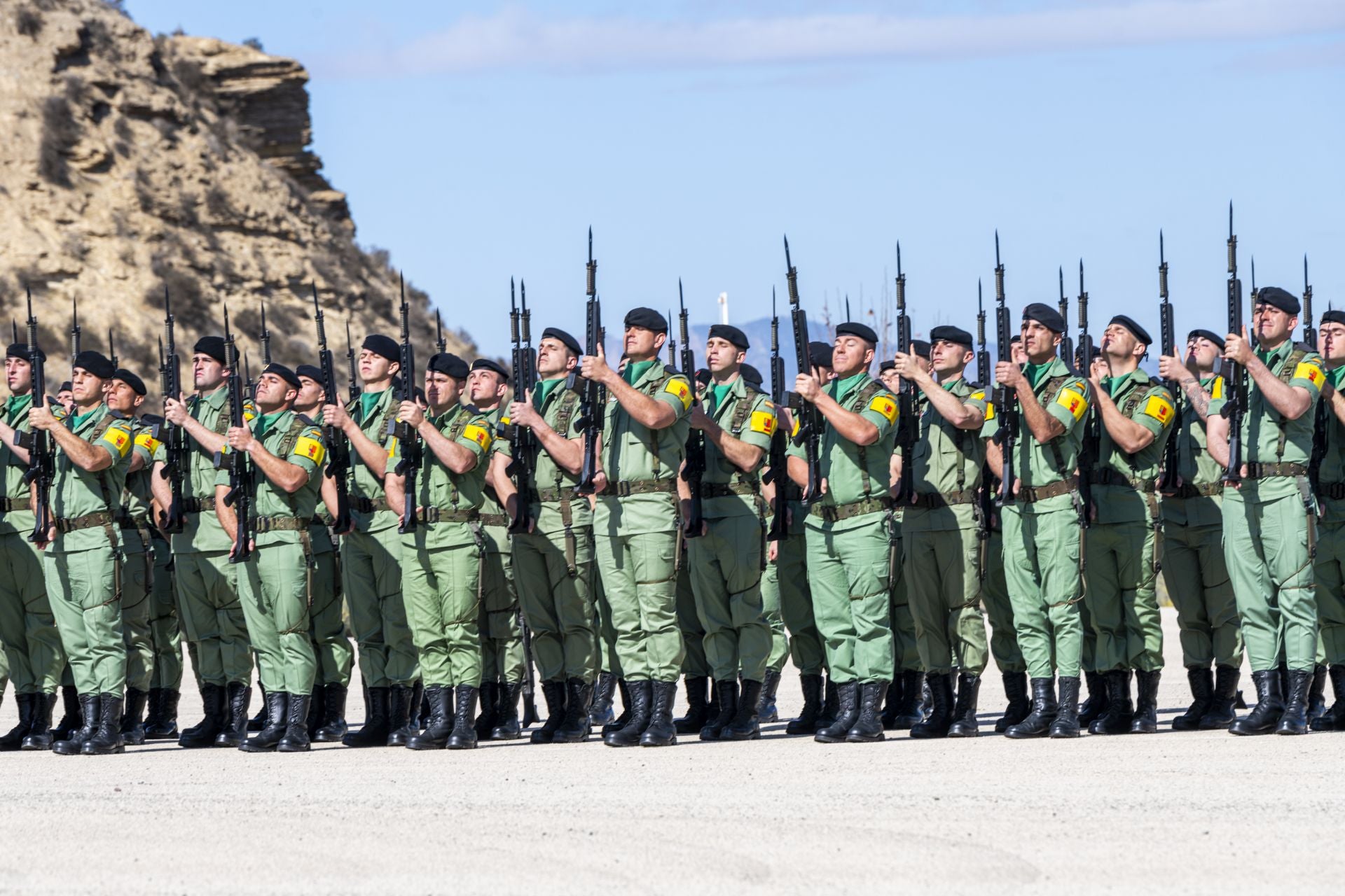 El aniversario de las Fuerzas Paracaidistas del Ejército de Tierra, en imágenes