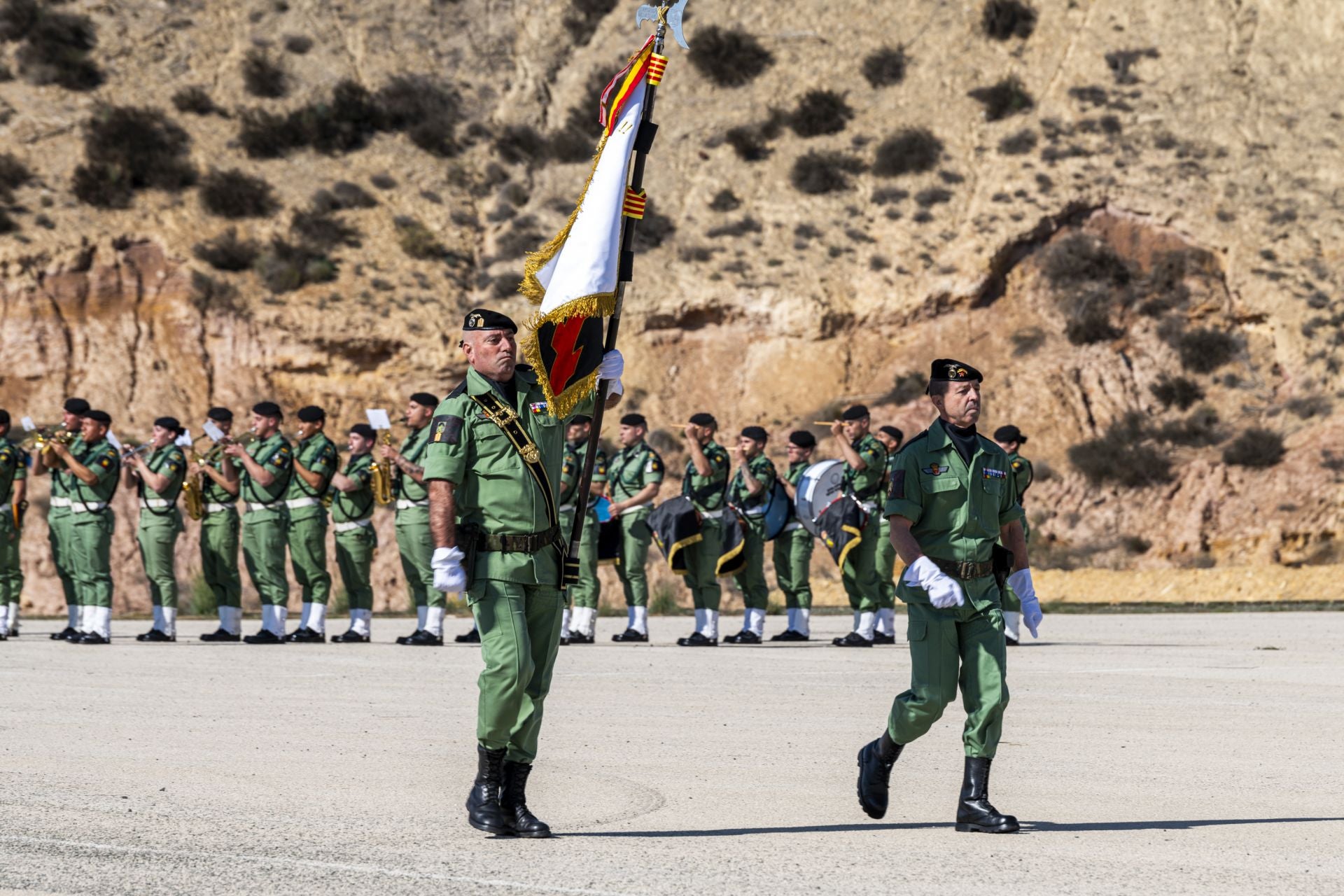 El aniversario de las Fuerzas Paracaidistas del Ejército de Tierra, en imágenes