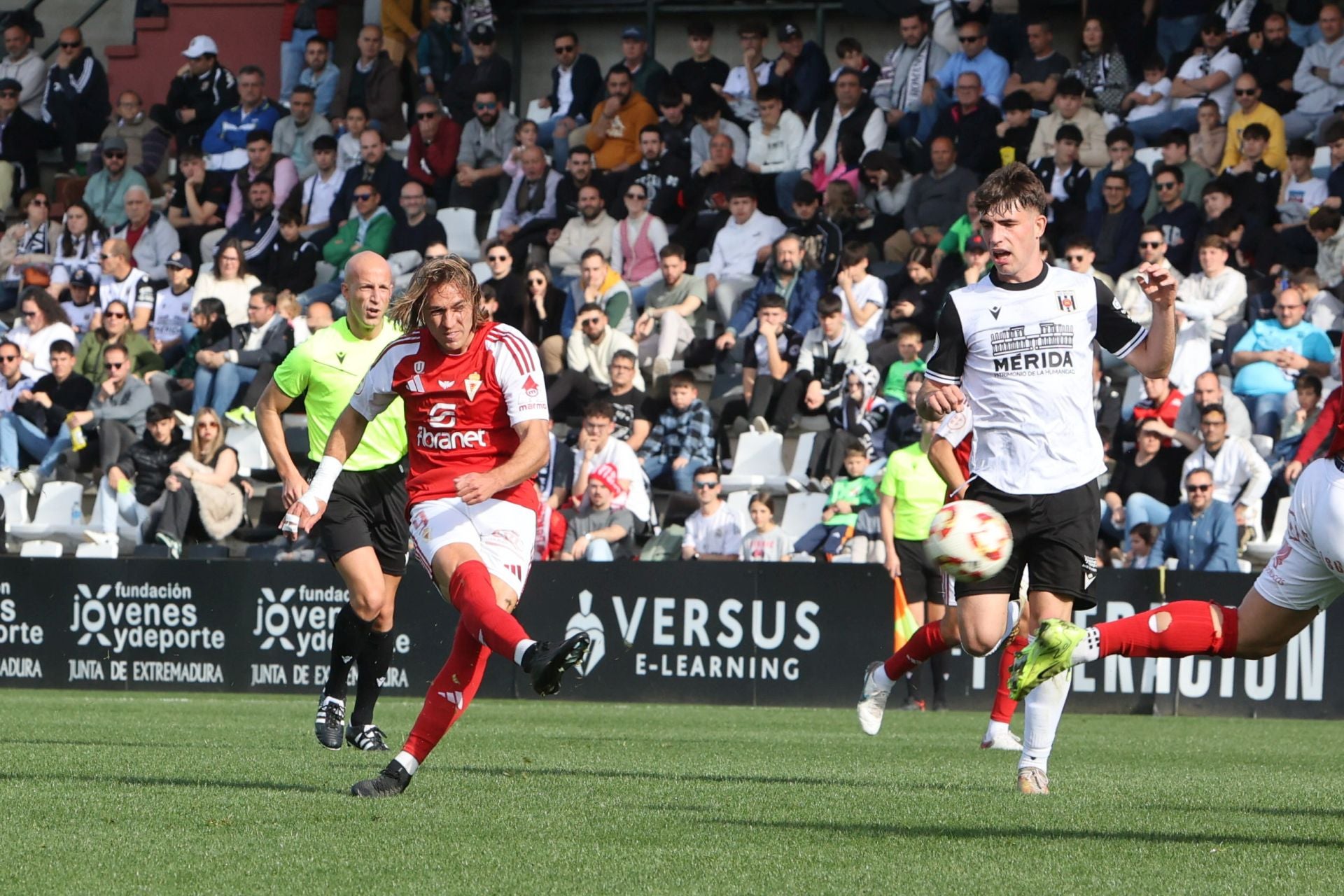 La victoria del Real Murcia frente al Mérida, en imágenes