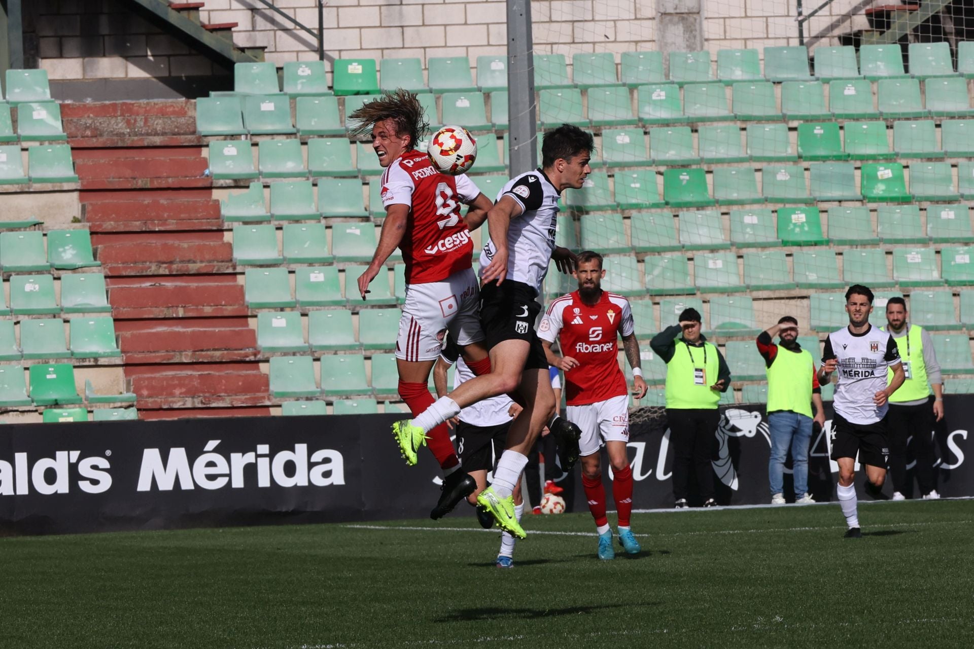 La victoria del Real Murcia frente al Mérida, en imágenes