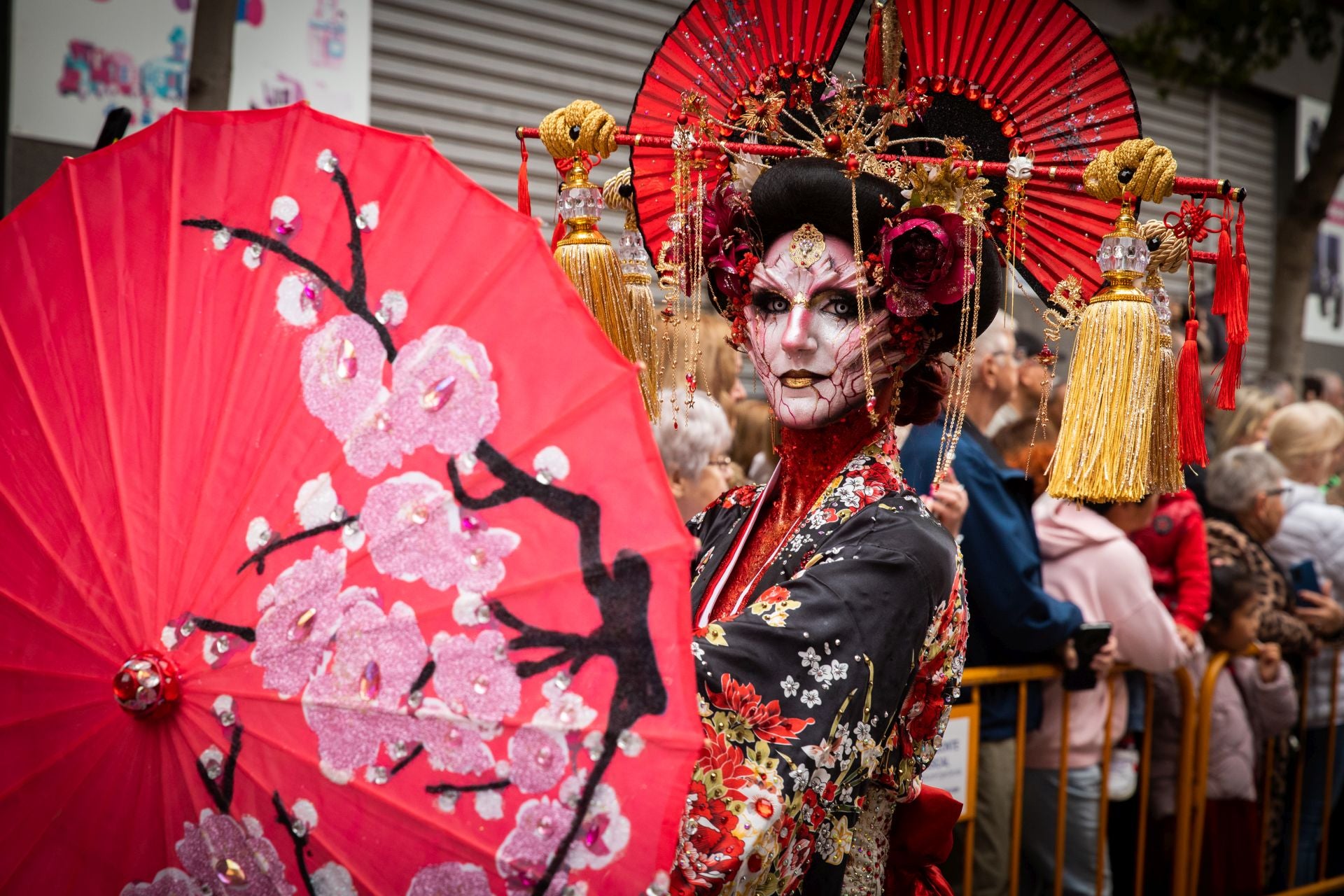 El desfile concurso del Carnaval de Torrevieja, en imágenes