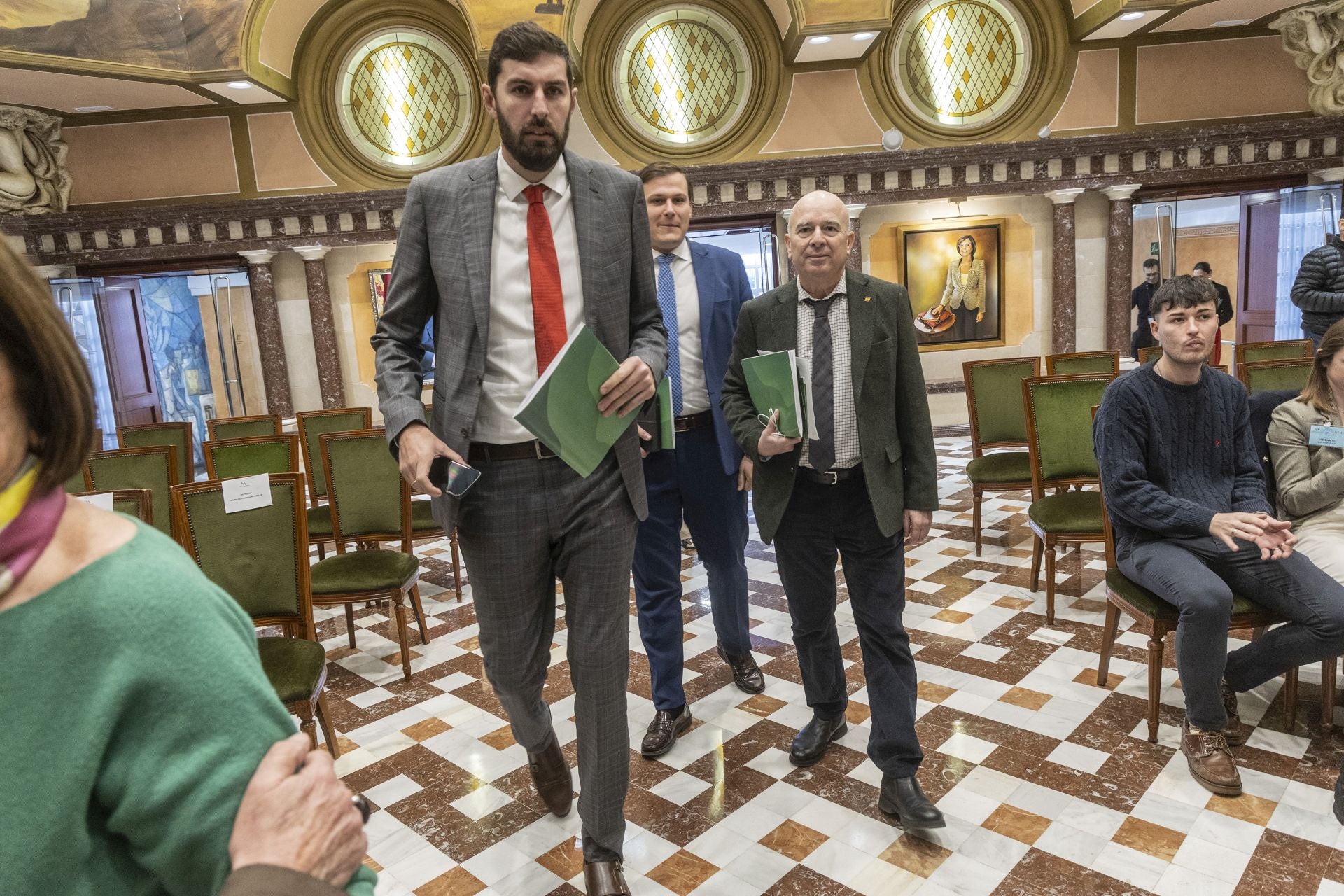 El Pleno de la Asamblea, en imágenes