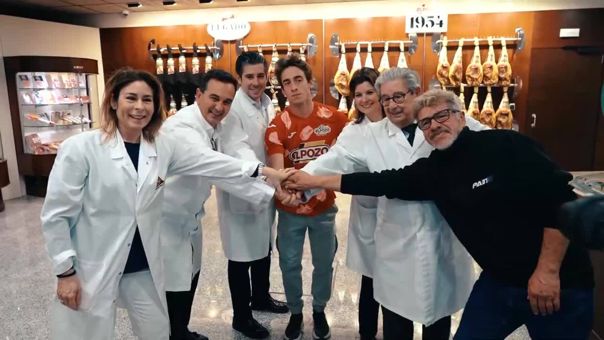 El piloto de motociclismo Pedro Acosta, nuevo embajador de El Pozo Alimentación