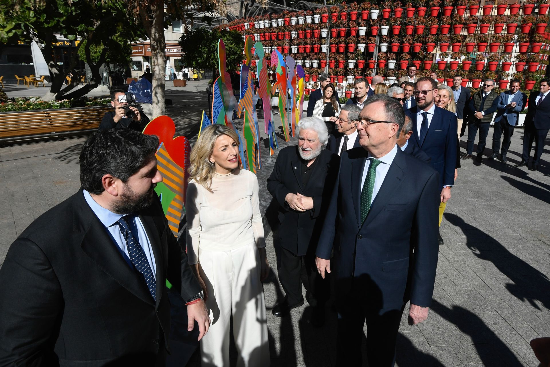 Inauguración de la obra de Cristóbal Gabarrón en la plaza de Santo Domingo de Murcia, en imágenes