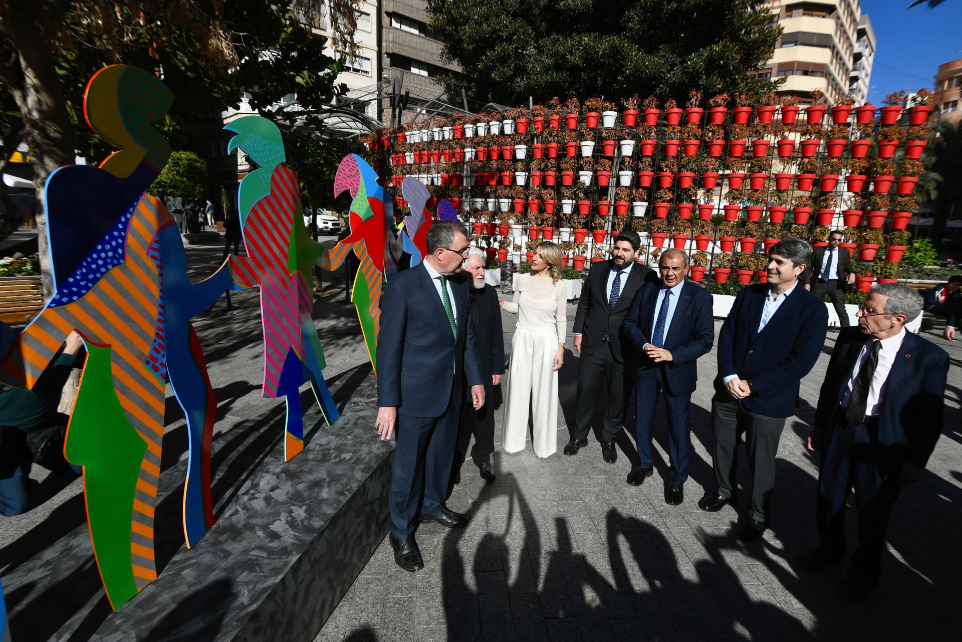 Inauguración de la obra de Cristóbal Gabarrón en la plaza de Santo Domingo de Murcia, en imágenes