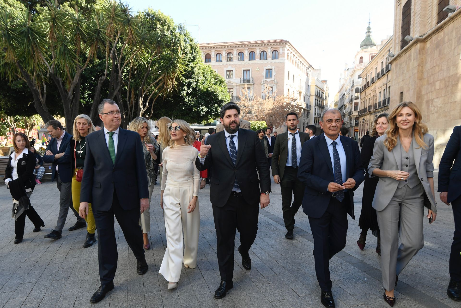 Inauguración de la obra de Cristóbal Gabarrón en la plaza de Santo Domingo de Murcia, en imágenes