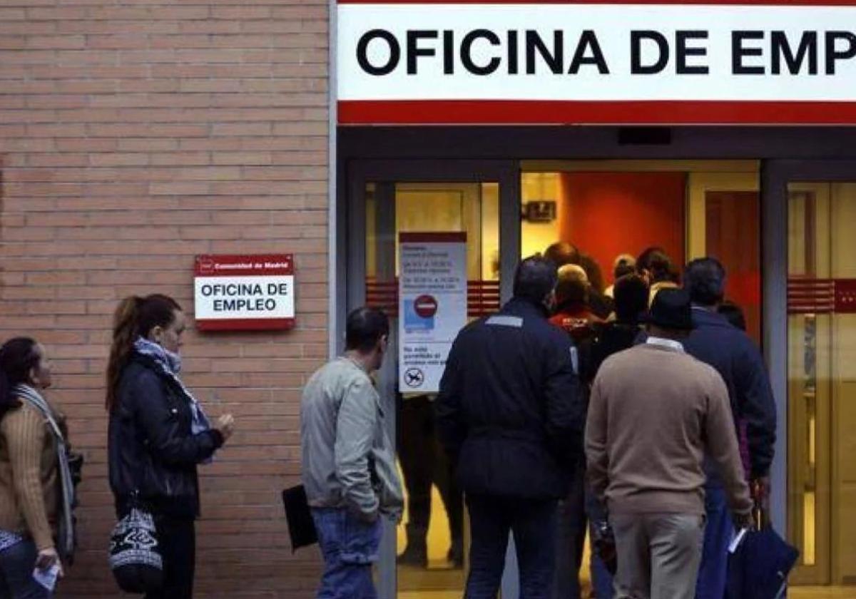 Imagen de archivo de una oficina de empleo.