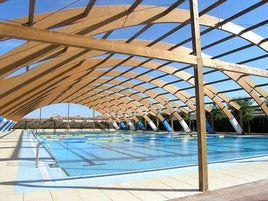 La Piscina Municipal de Santomera, que ahora se denomina 'Diego Mira Albaladejo', en una imagen de archivo.