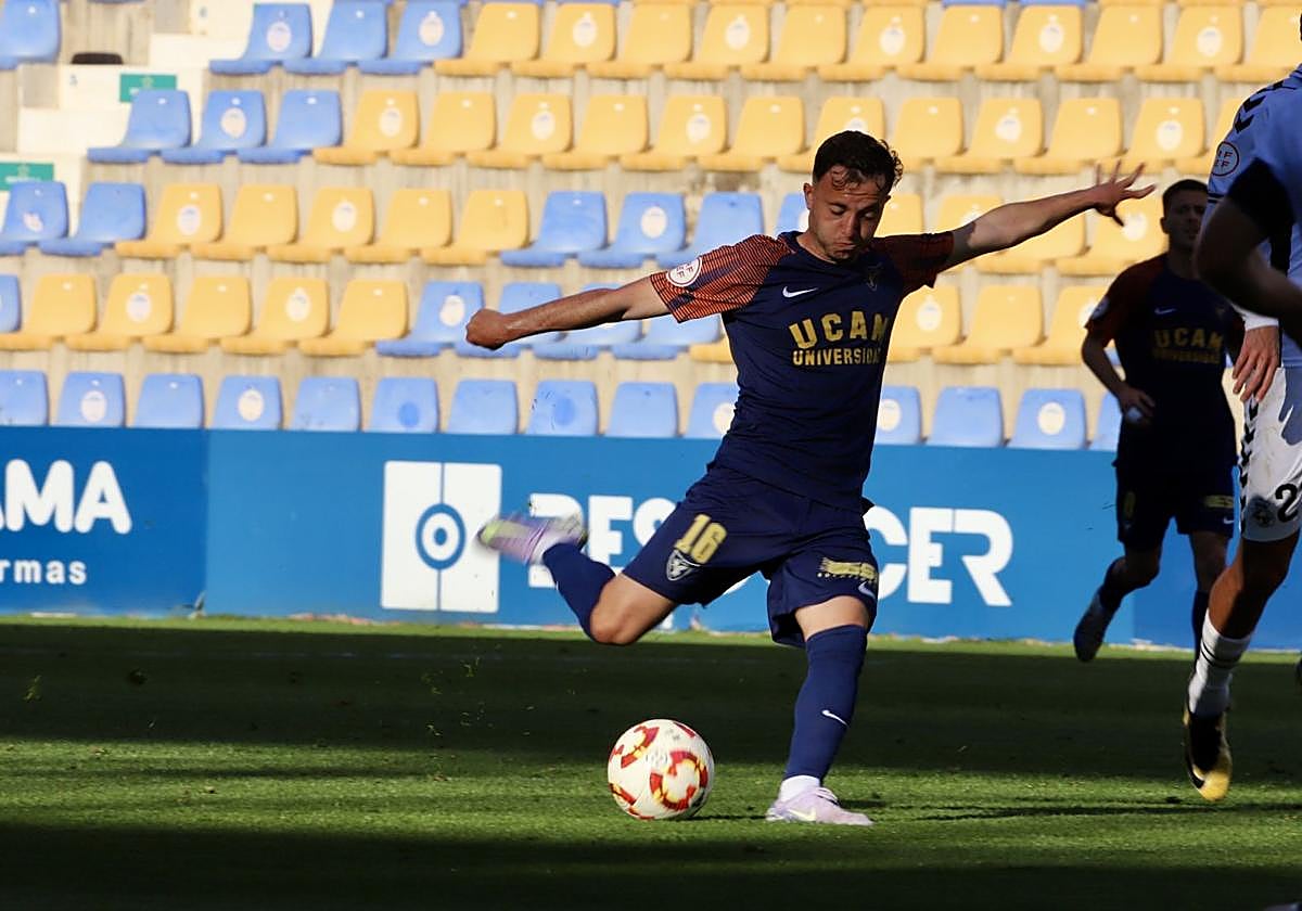 Imagen de archivo de un partido del UCAM CF.