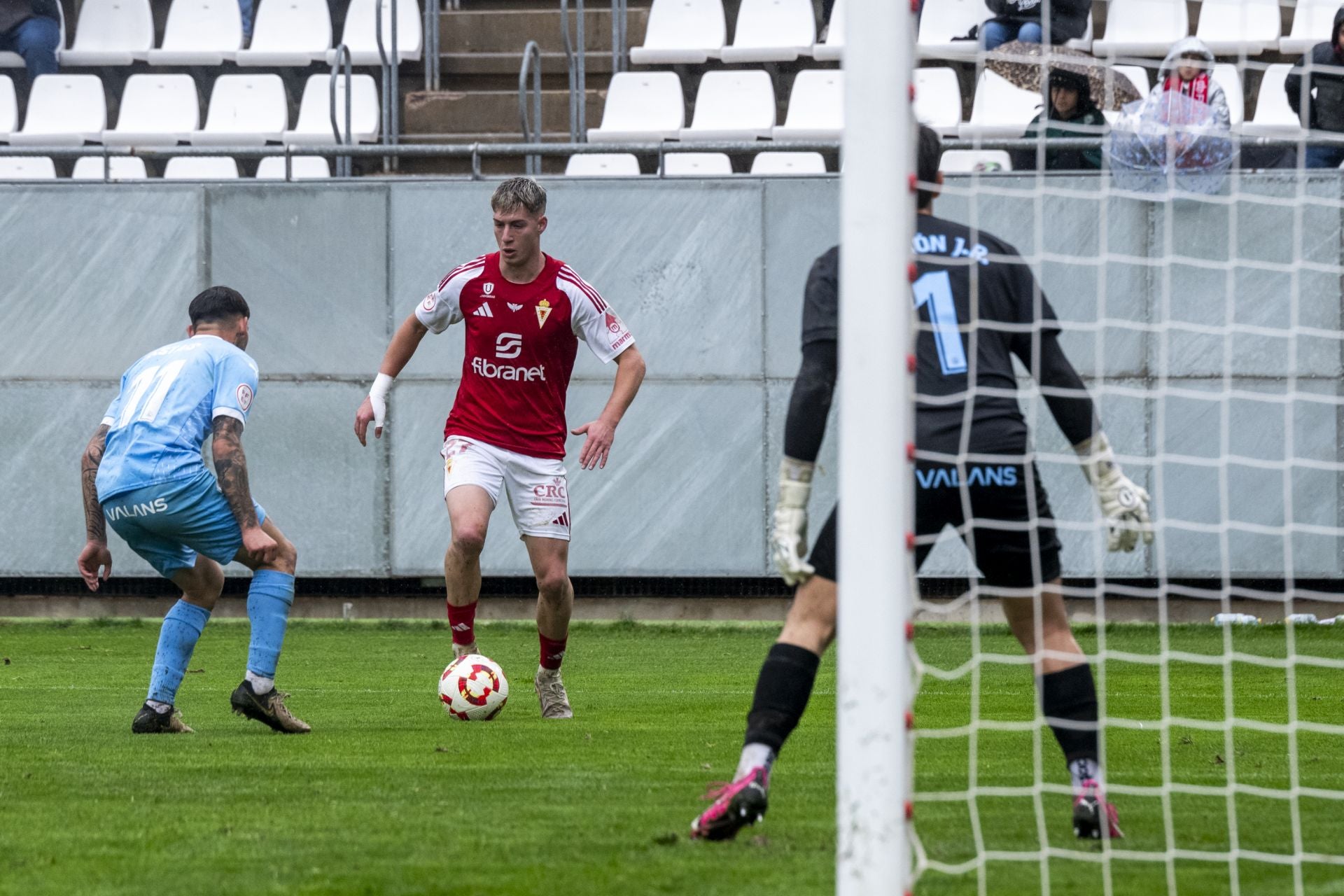 La derrota del Real Murcia frente al Ibiza, en imágenes