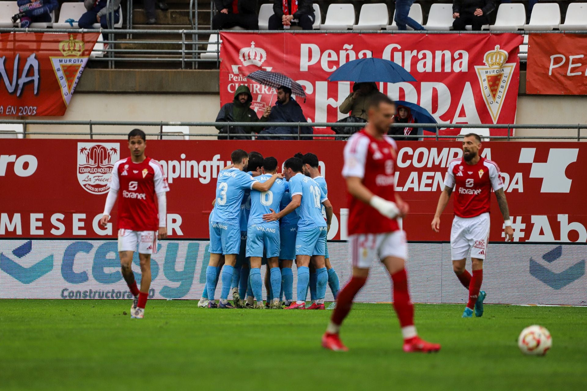 La derrota del Real Murcia frente al Ibiza, en imágenes