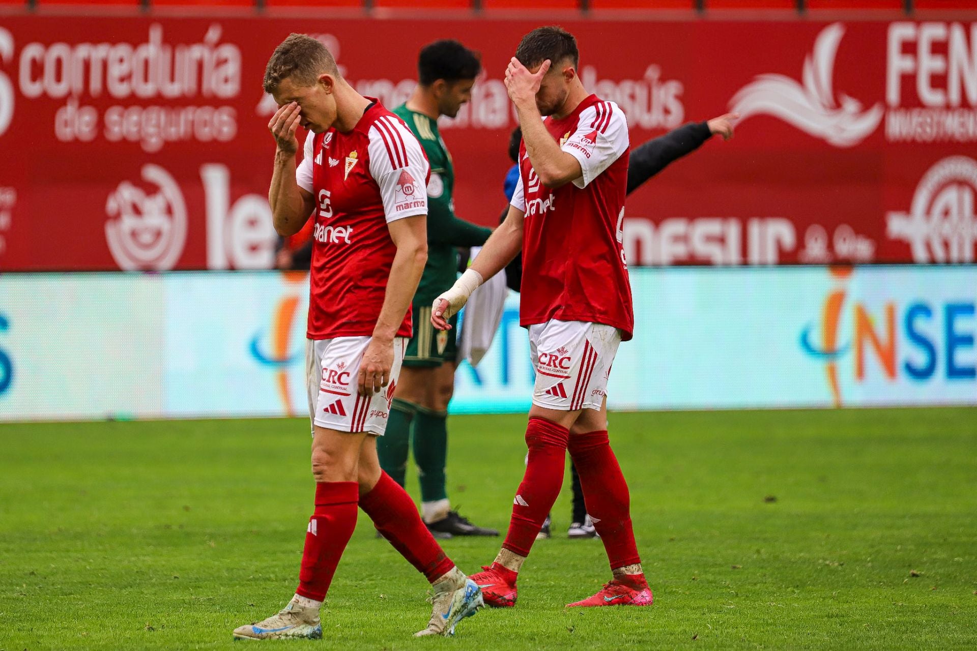 La derrota del Real Murcia frente al Ibiza, en imágenes