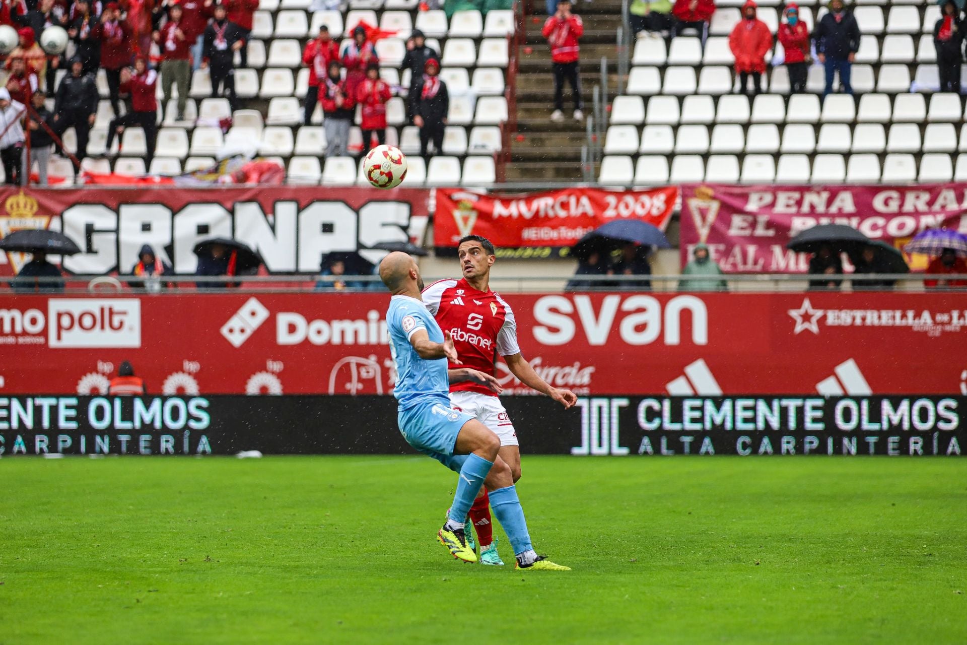 La derrota del Real Murcia frente al Ibiza, en imágenes