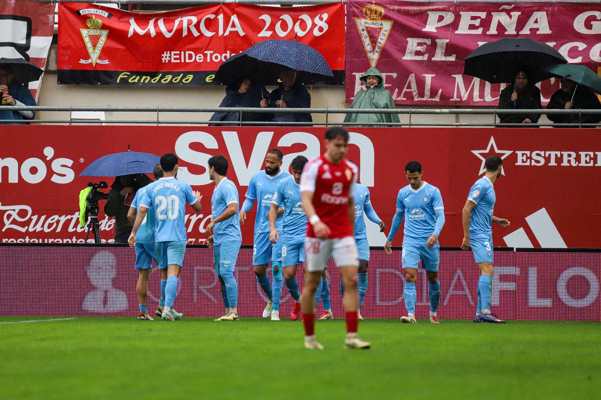 La derrota del Real Murcia frente al Ibiza, en imágenes