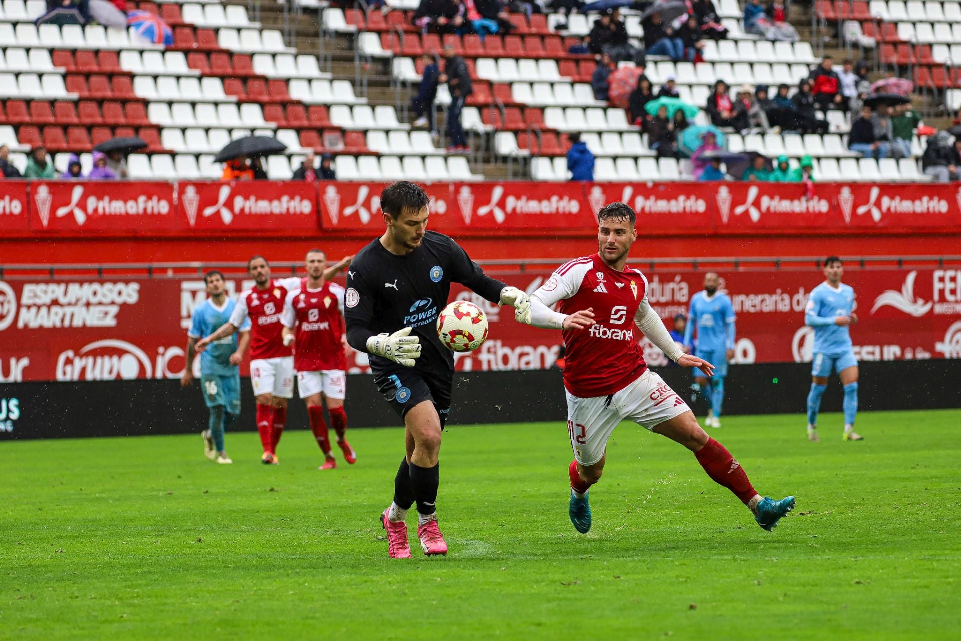 La derrota del Real Murcia frente al Ibiza, en imágenes