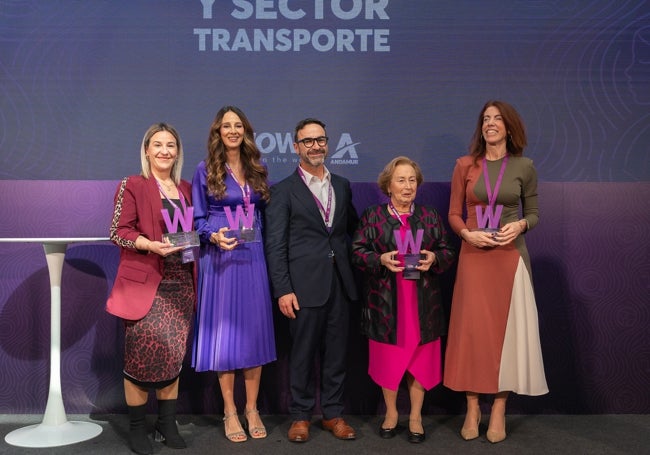 María Dolores Rodríguez, Yolanda Águila, Miguel Ángel López, María Dolores Sánchez y Marta Sánchez.