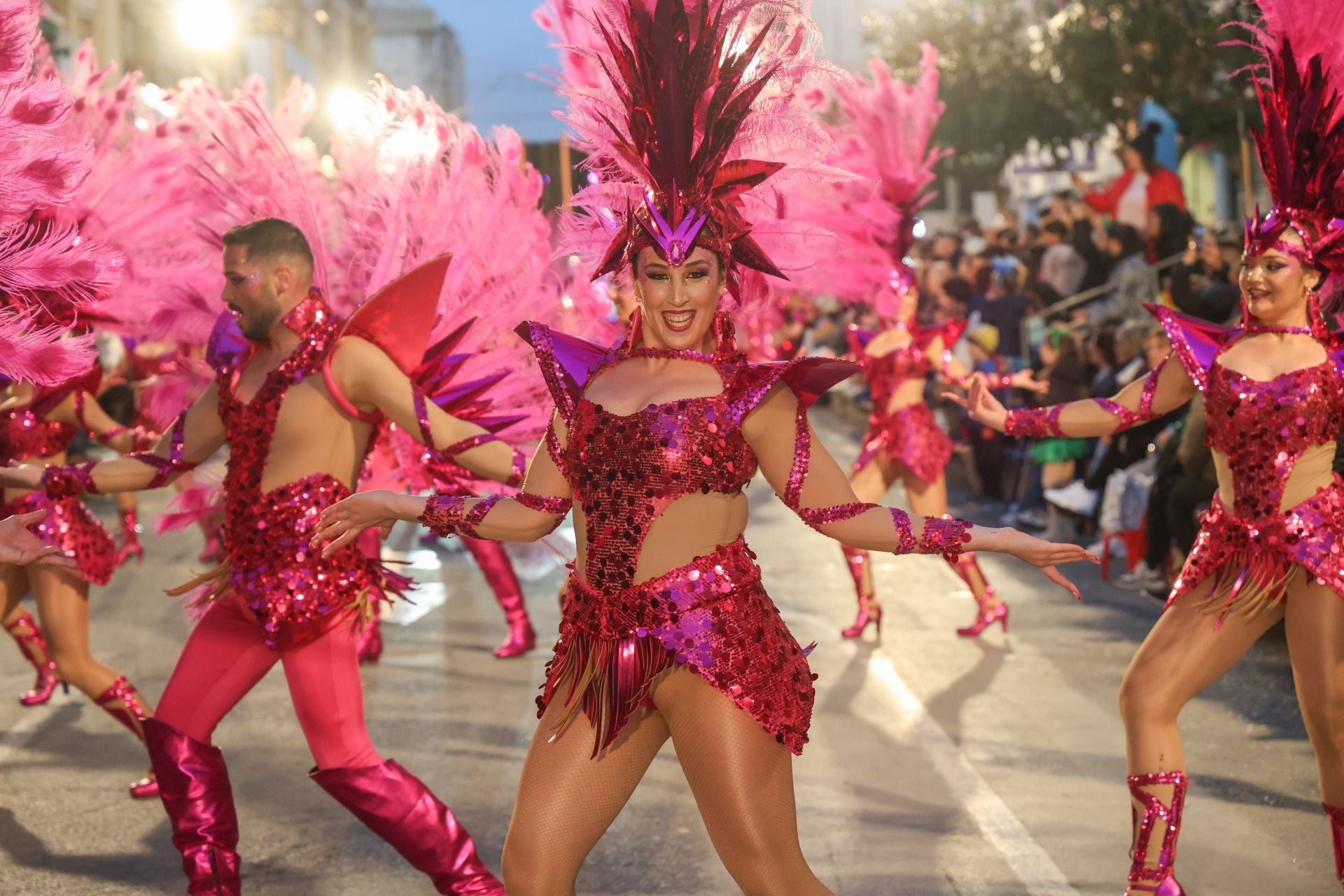 El desfile del Martes de Carnaval de Águilas, en imágenes