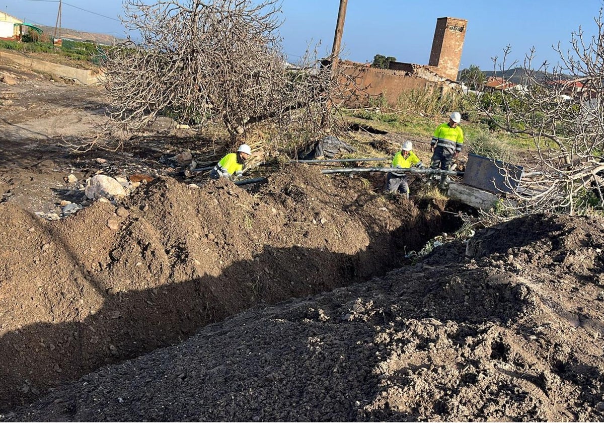 Aguas de lorca finaliza la reparación de la tubería principal de agua potable de ramonete | la verdad
