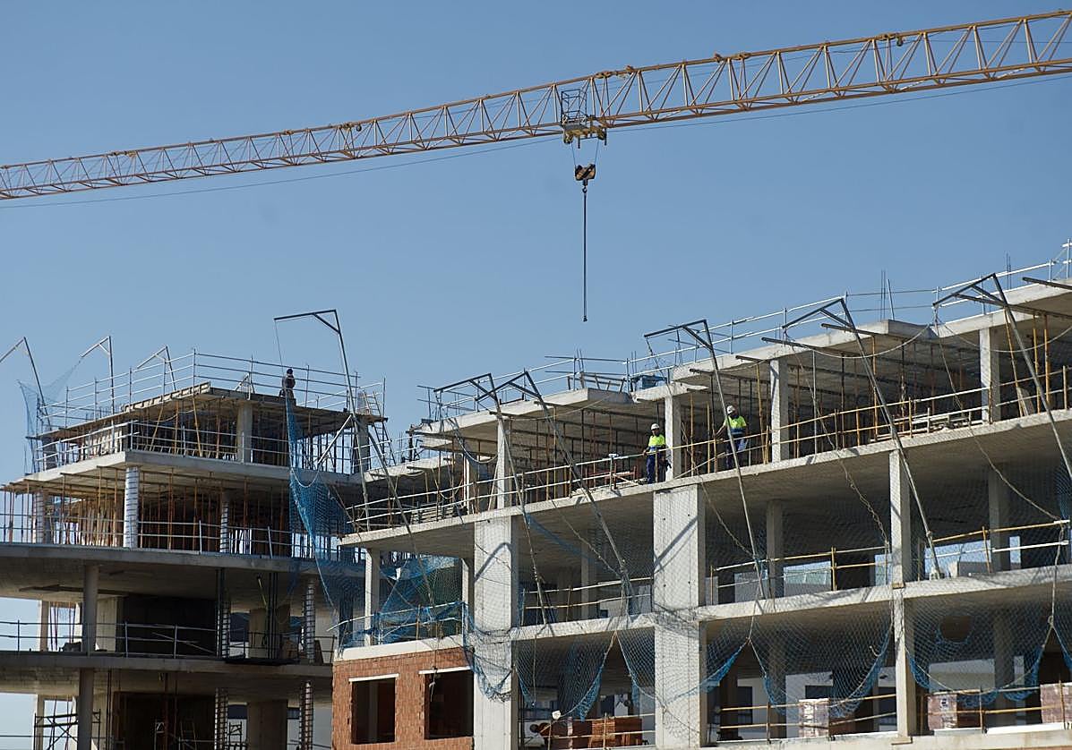 Viviendas en construcción en Murcia, en una imagen de archivo.