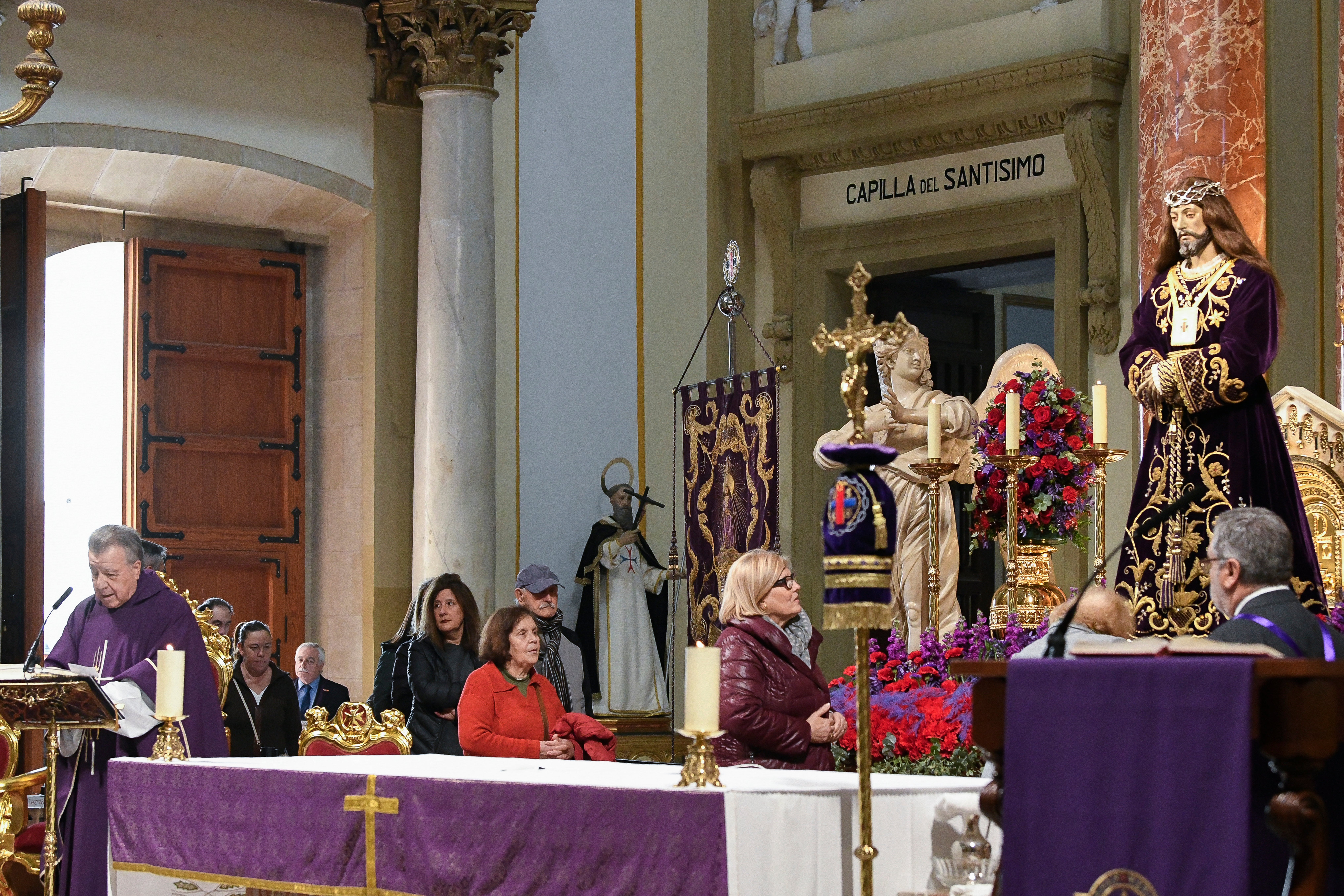 Besapié del Cristo del Rescate, en imágenes