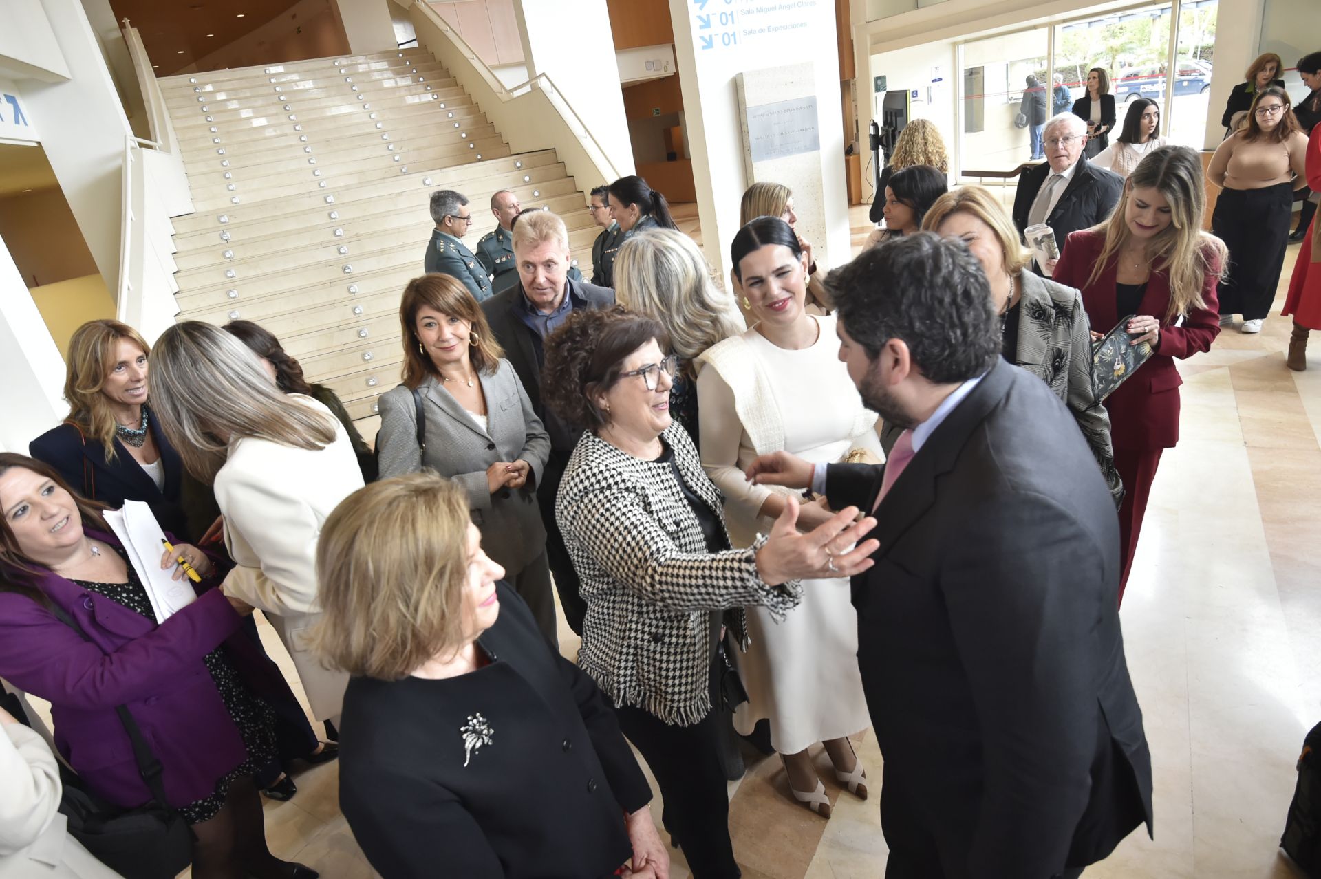 En imágenes, la entrega de los Premios 8 de Marzo de la Comunidad