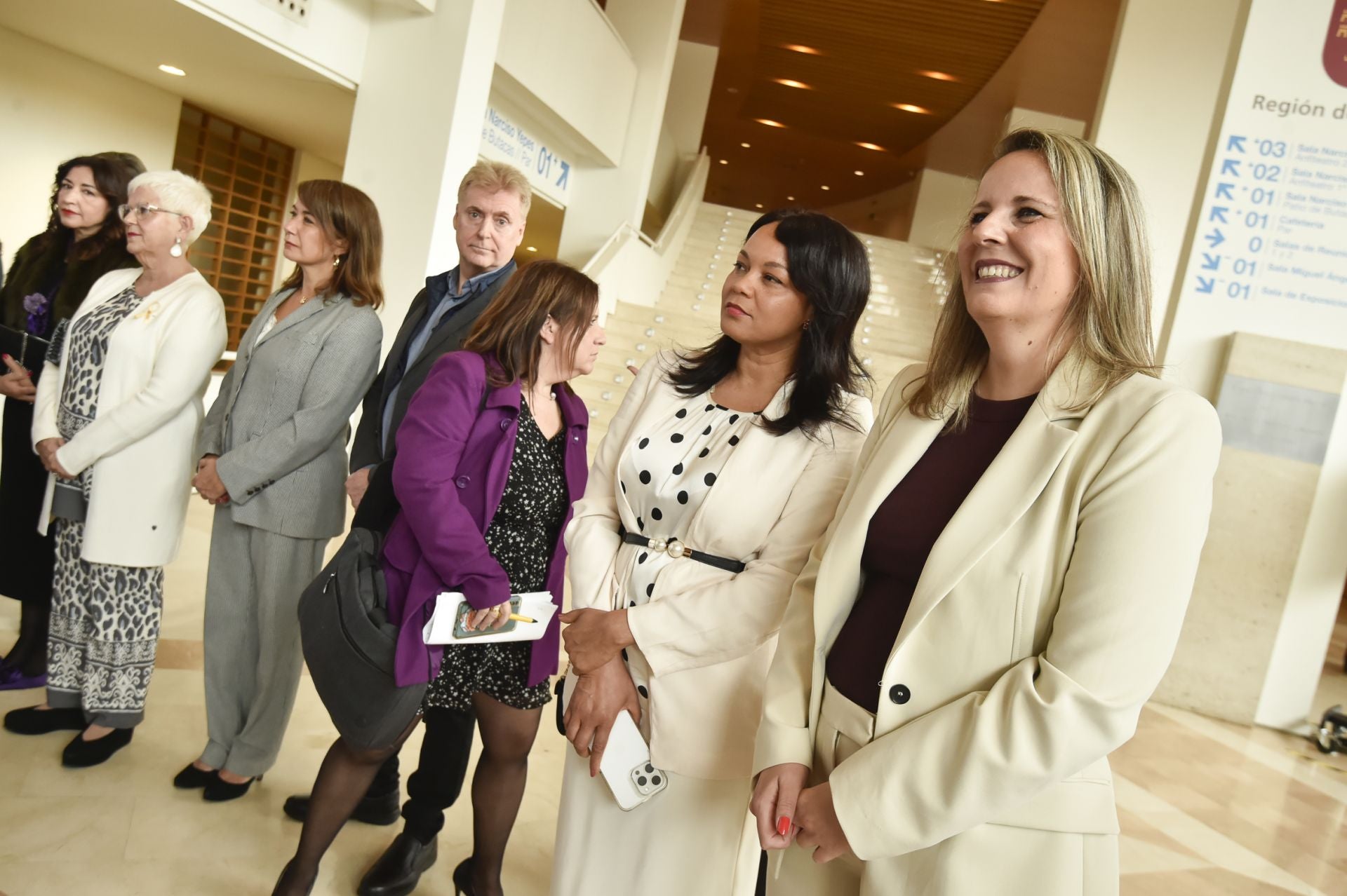 En imágenes, la entrega de los Premios 8 de Marzo de la Comunidad