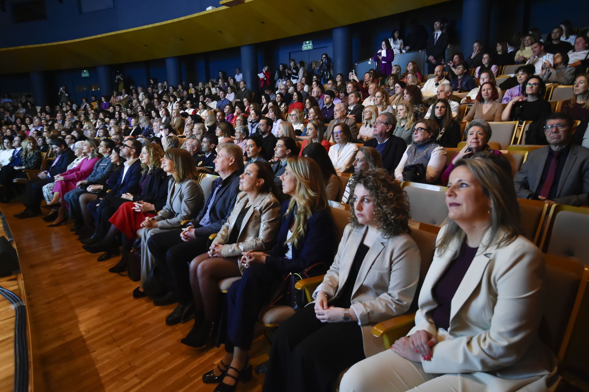 En imágenes, la entrega de los Premios 8 de Marzo de la Comunidad