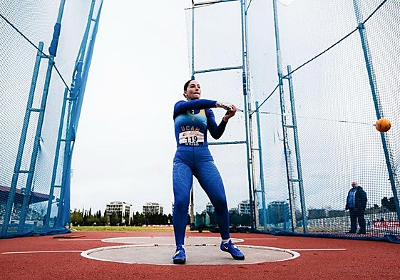 Angy Jiménez, en acción, en el Campeonato de España del pasado fin de semana en Castellón.