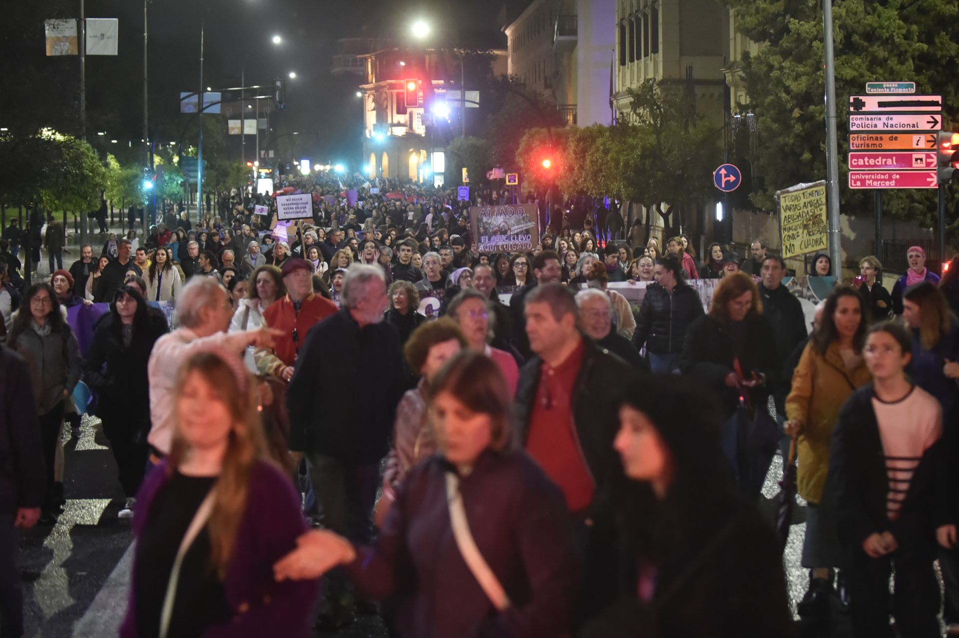 La manifestación por el 8M en Murcia, en imágenes