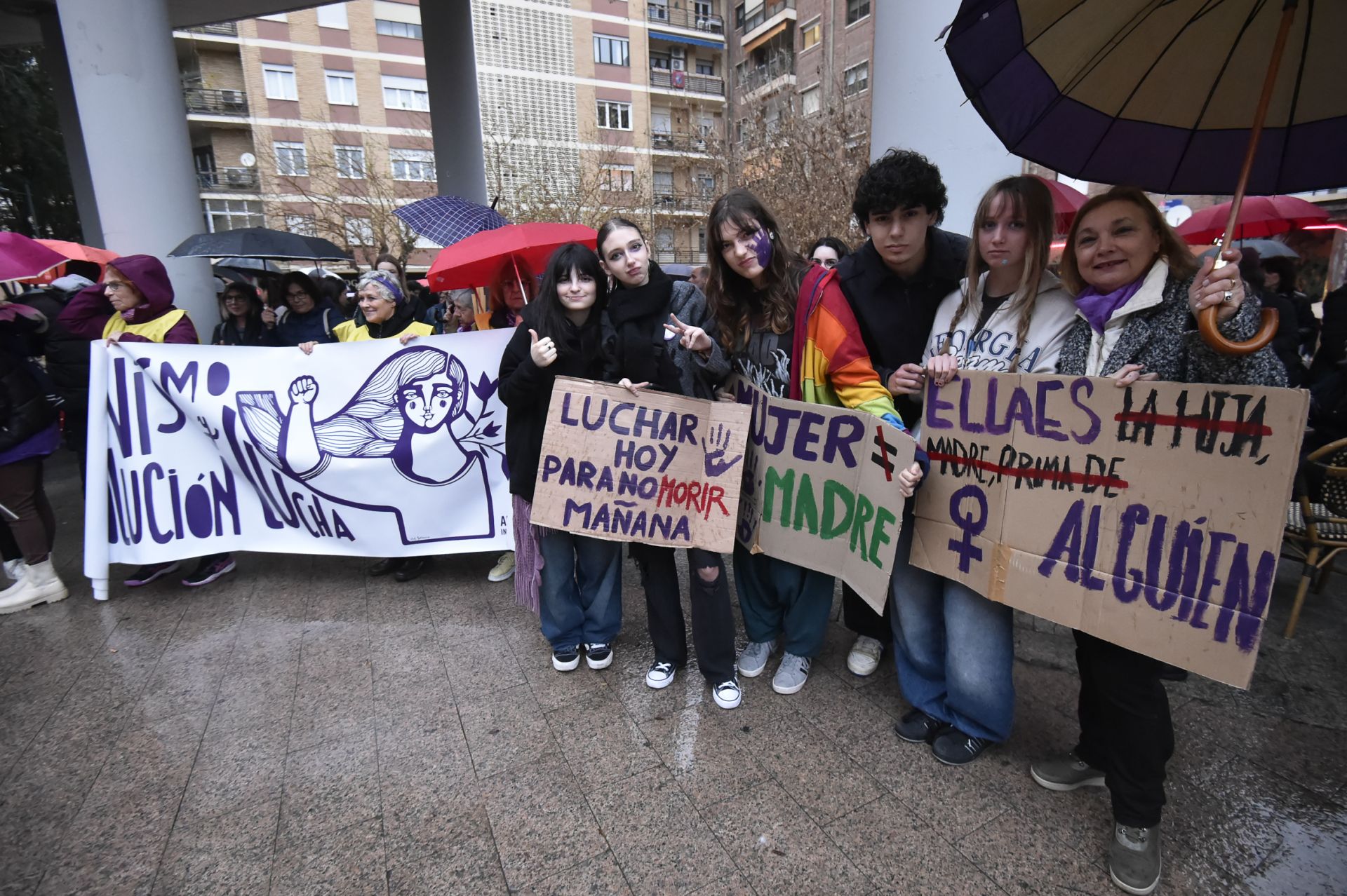 La manifestación por el 8M en Murcia, en imágenes