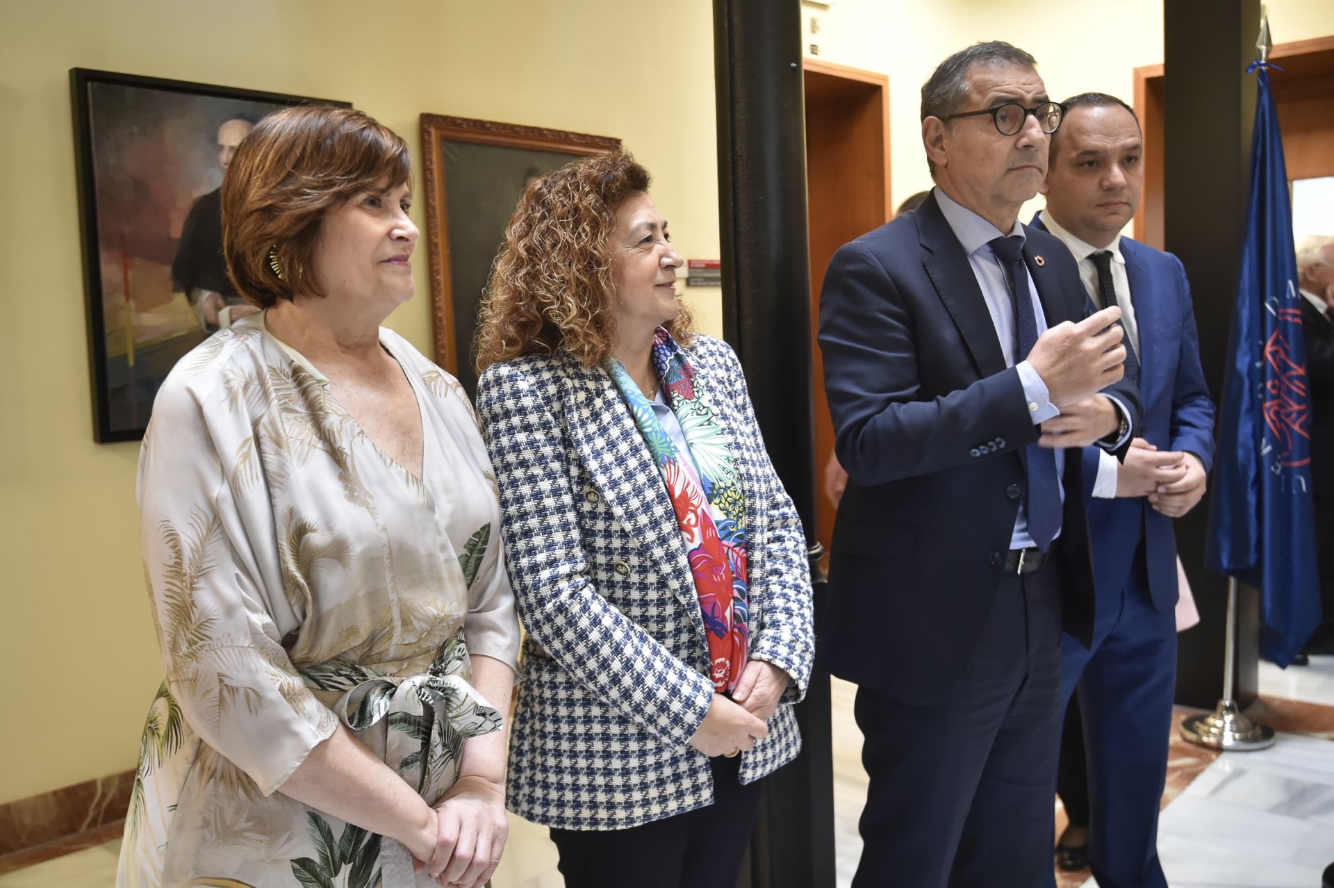 El acto de entrega de los premios al liderazgo femenino en investigación de la UMU, en imágenes