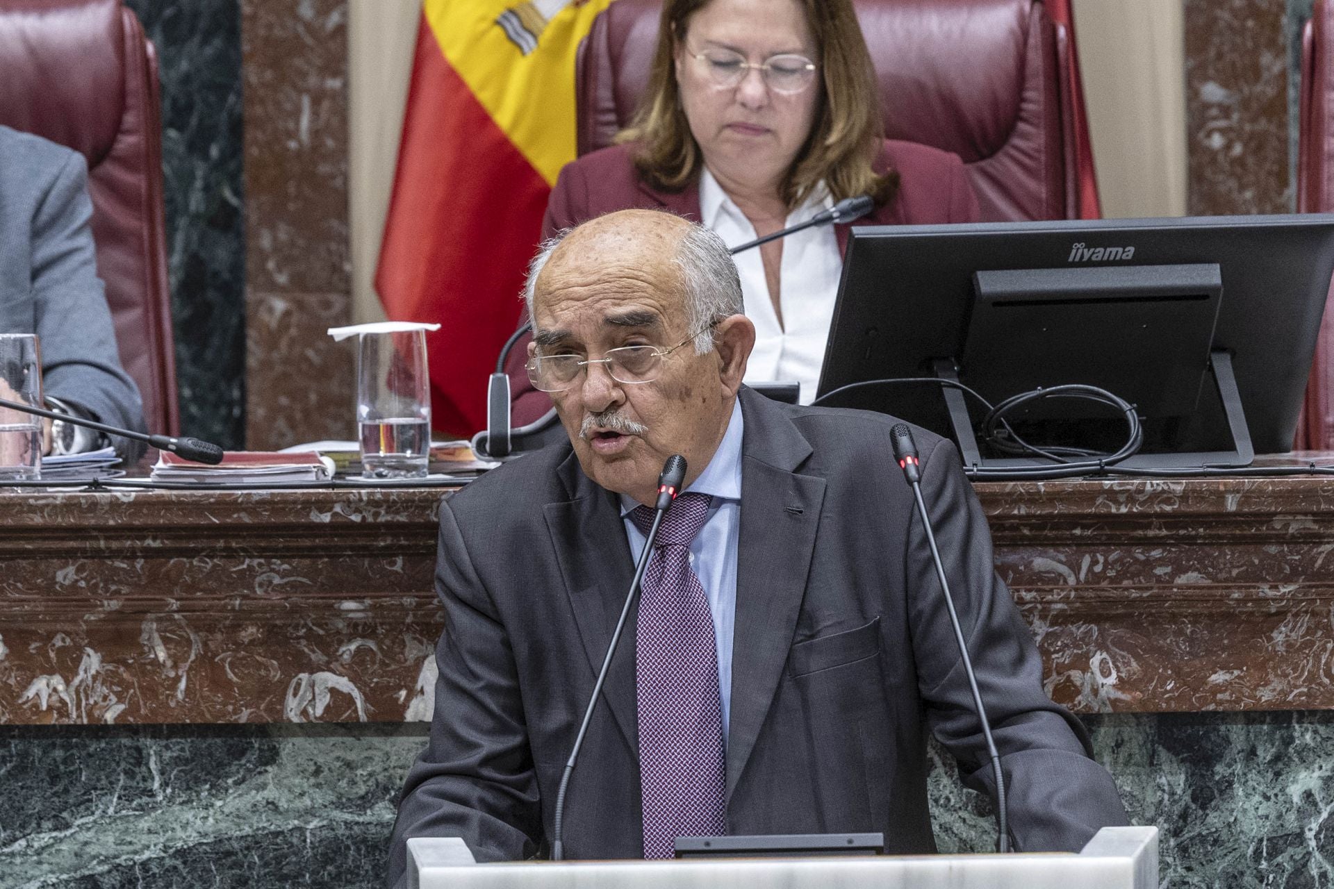 El Pleno de la Asamblea Regional de este martes, en imágenes