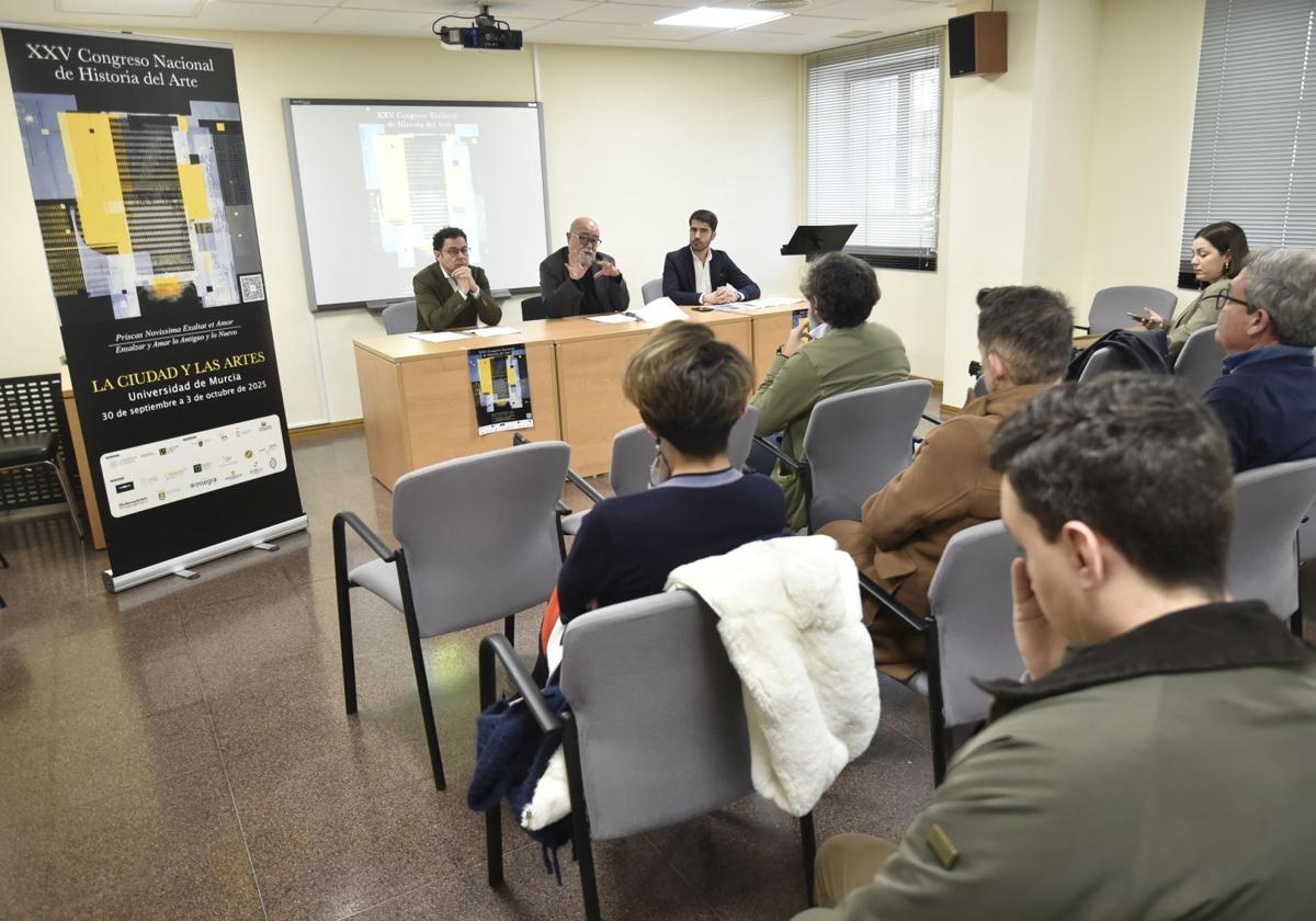 La presentación del Congreso Nacional de Historia del Arte de Murcia, en imágenes