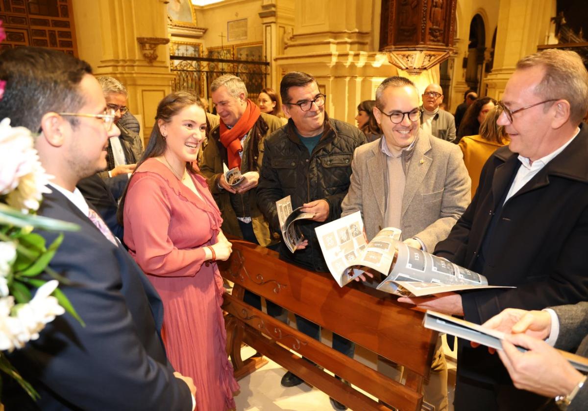 Primer álbum de cromos de la Semana Santa de Lorca