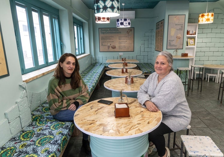 Las promotoras de Espacio Salero en Cabo de Palos.