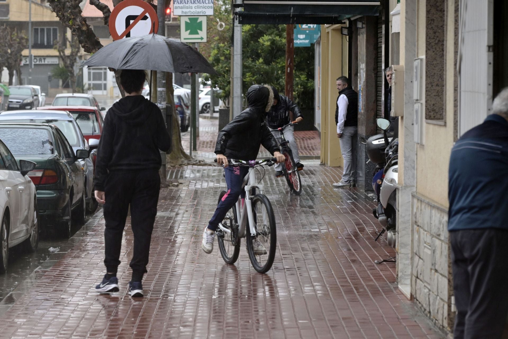 Las imágenes de la tromba de agua que ha afectado a la Región de Murcia este viernes