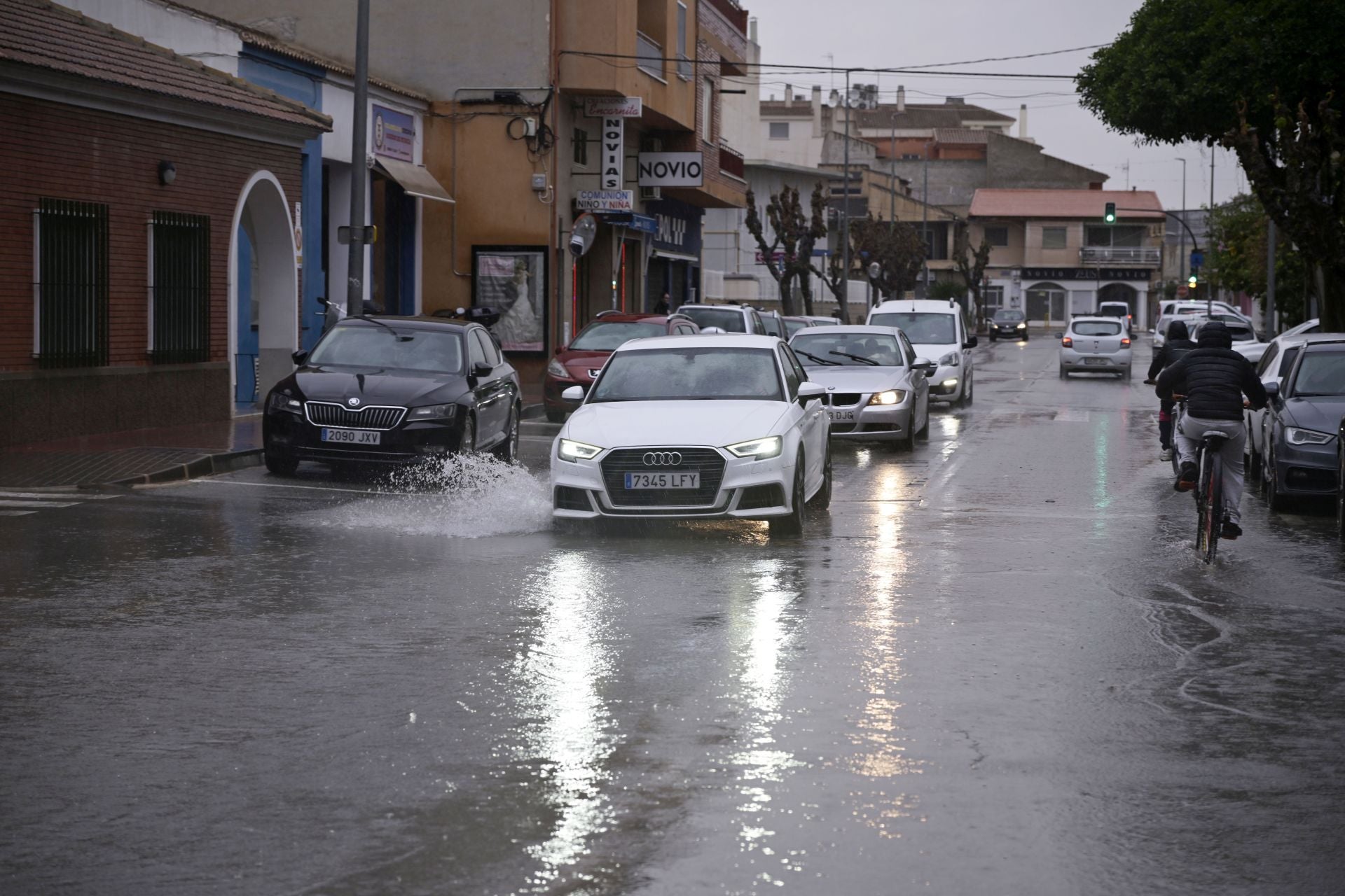 Las imágenes de la tromba de agua que ha afectado a la Región de Murcia este viernes