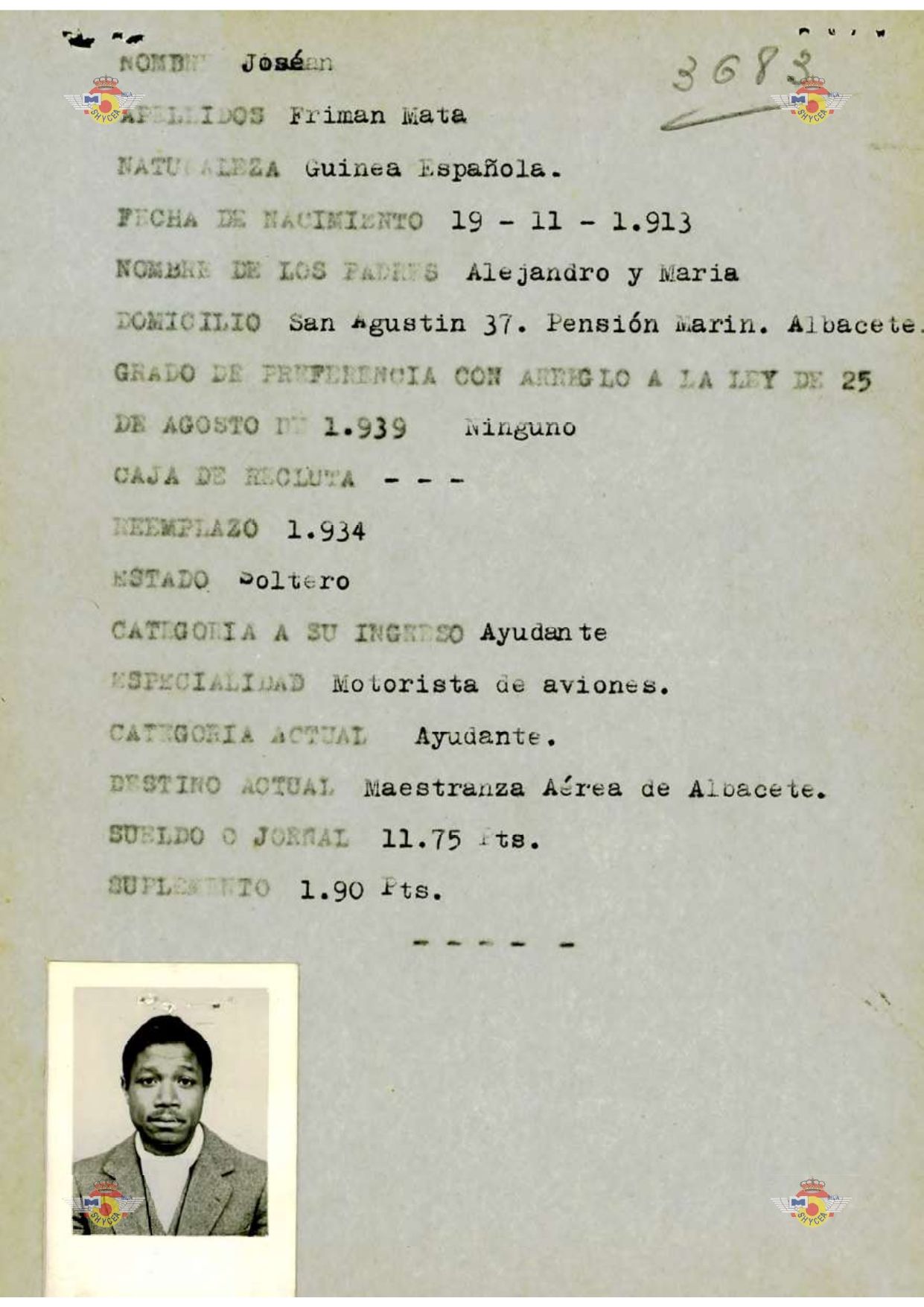 Imagen secundaria 2 - Ficha de voluntario (i) en la División Azul (1943) y la ficha y foto (d) de José Frimán en su expediente personal en la Maestranza de Aviación de Albacete (hacia 1941).