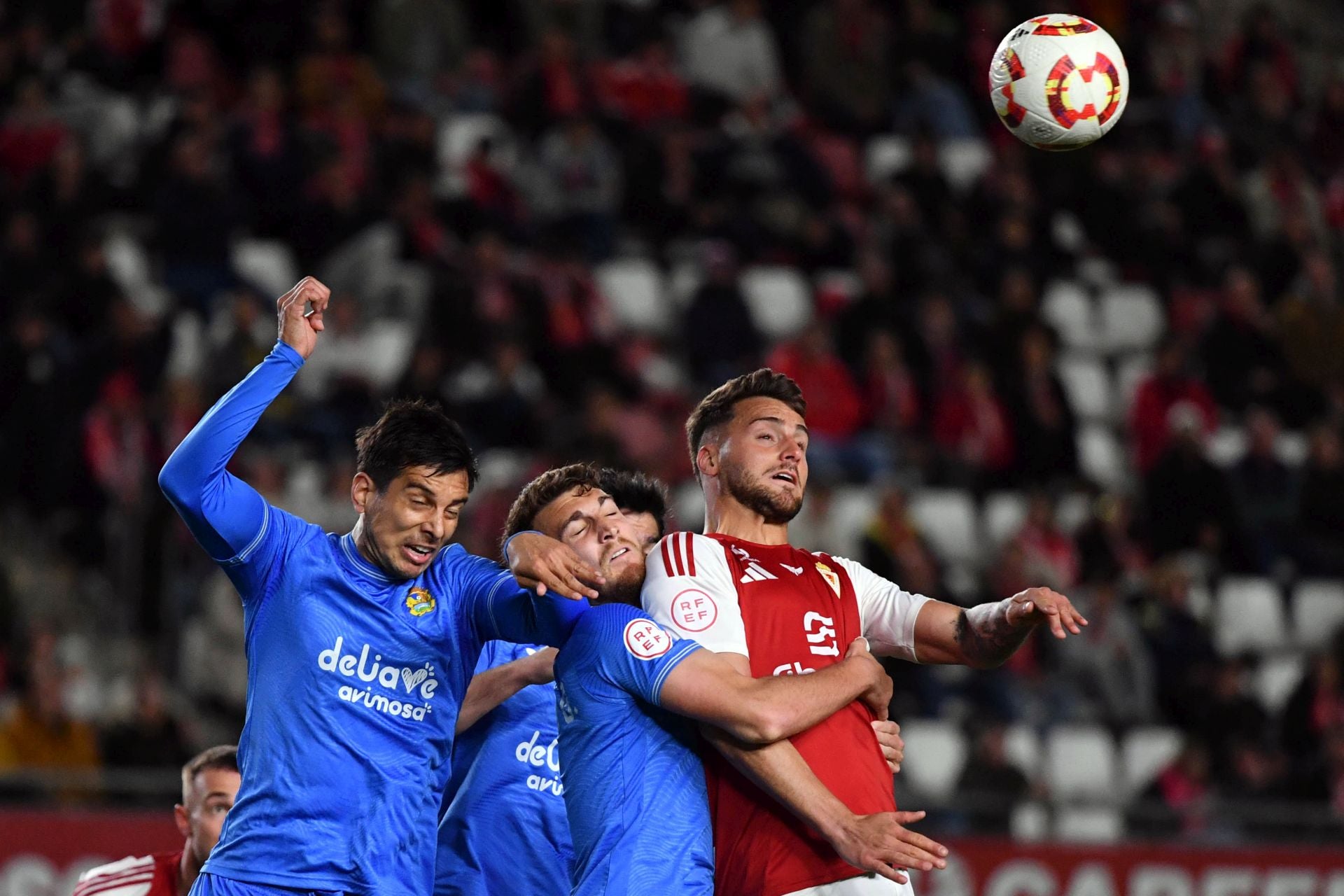 La victoria del Real Murcia frente al Fuenlabrada, en imágenes