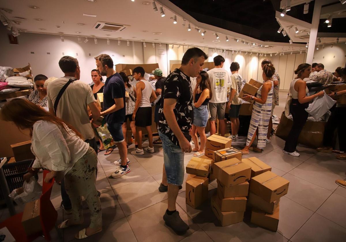 Atalayas acogerá otro mercado sorpresa para dar una segunda vida a los paquetes perdidos