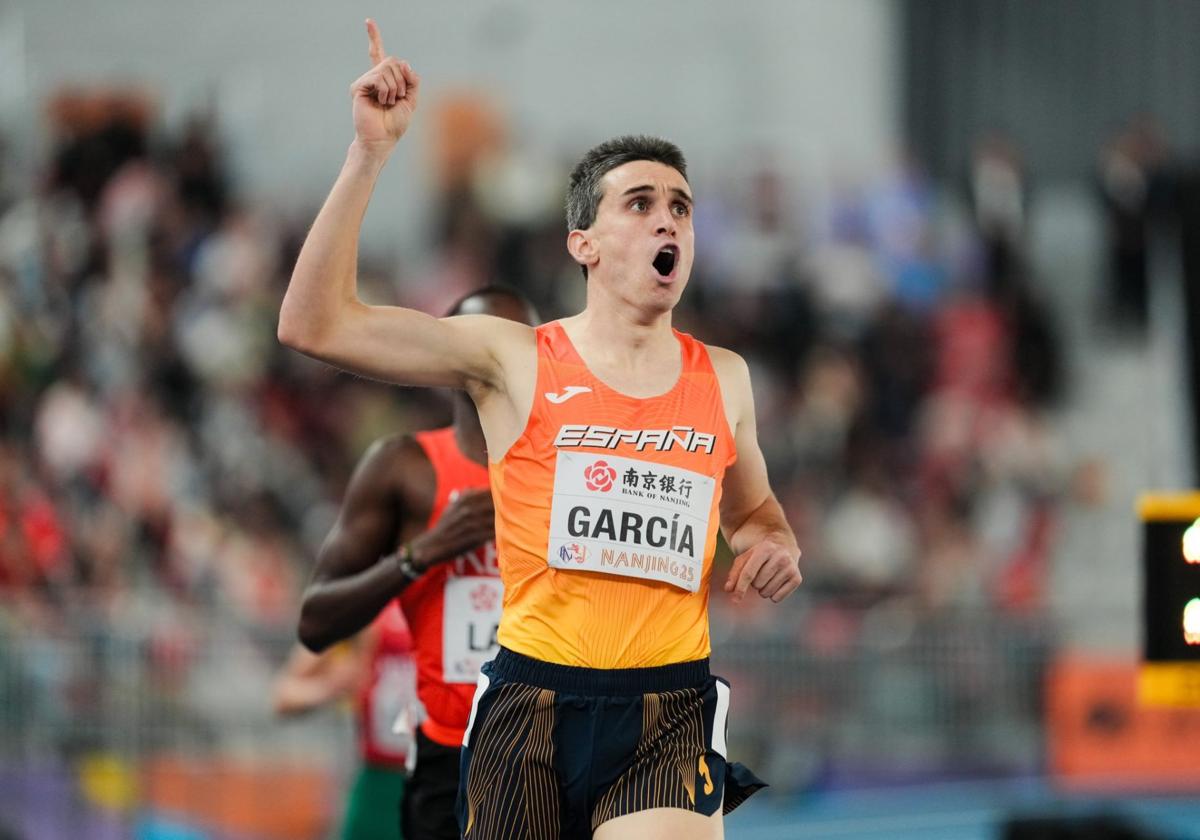 Mariano García, este viernes, tras clasificarse como primero para la final del Mundial en 1.500 metros.